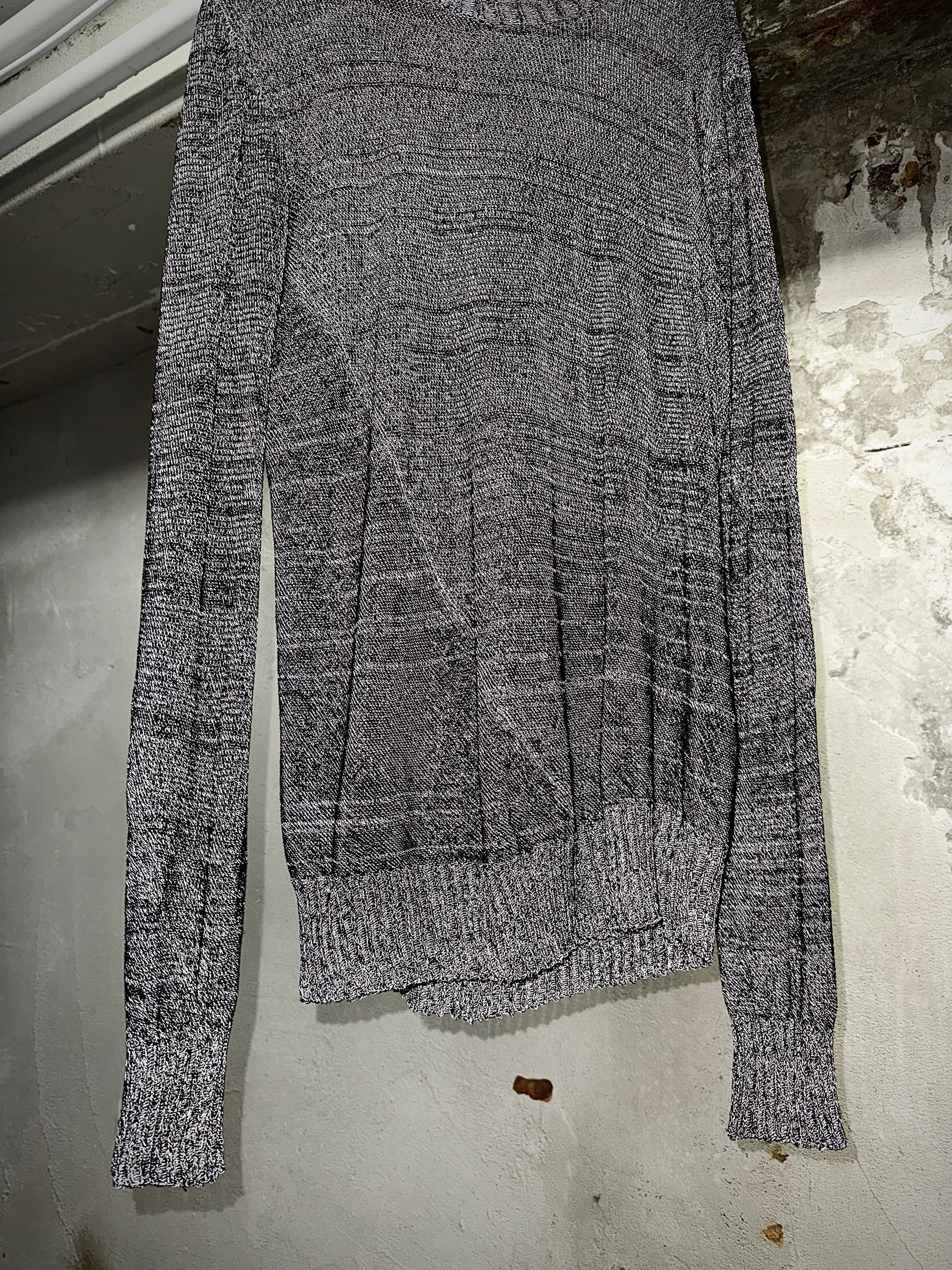 DEEPTI Collection °022-023 'K-164 LUX-96L' Reflective Longsleeve Knit detail | DRIEW GARMENTS