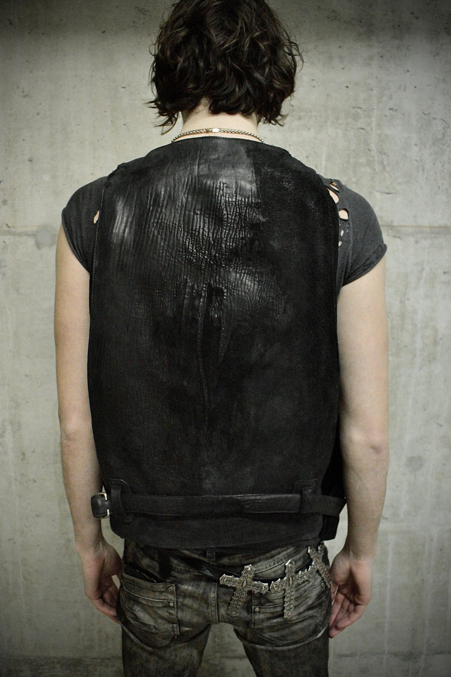 Carol Christian Poell 'AM/2608 CUBS-PTC/010' Object-dyed Horse Culatta Leather Vest Bag
