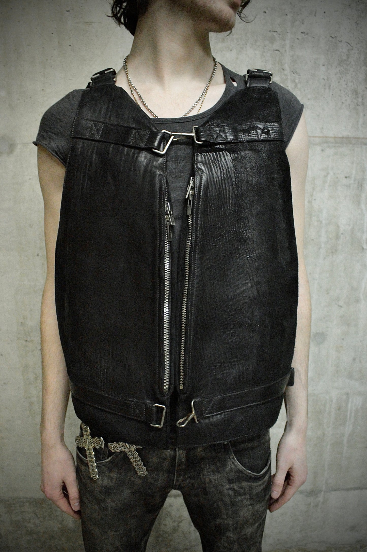 Carol Christian Poell 'AM/2608 CUBS-PTC/010' Object-dyed Horse Culatta Leather Vest Bag