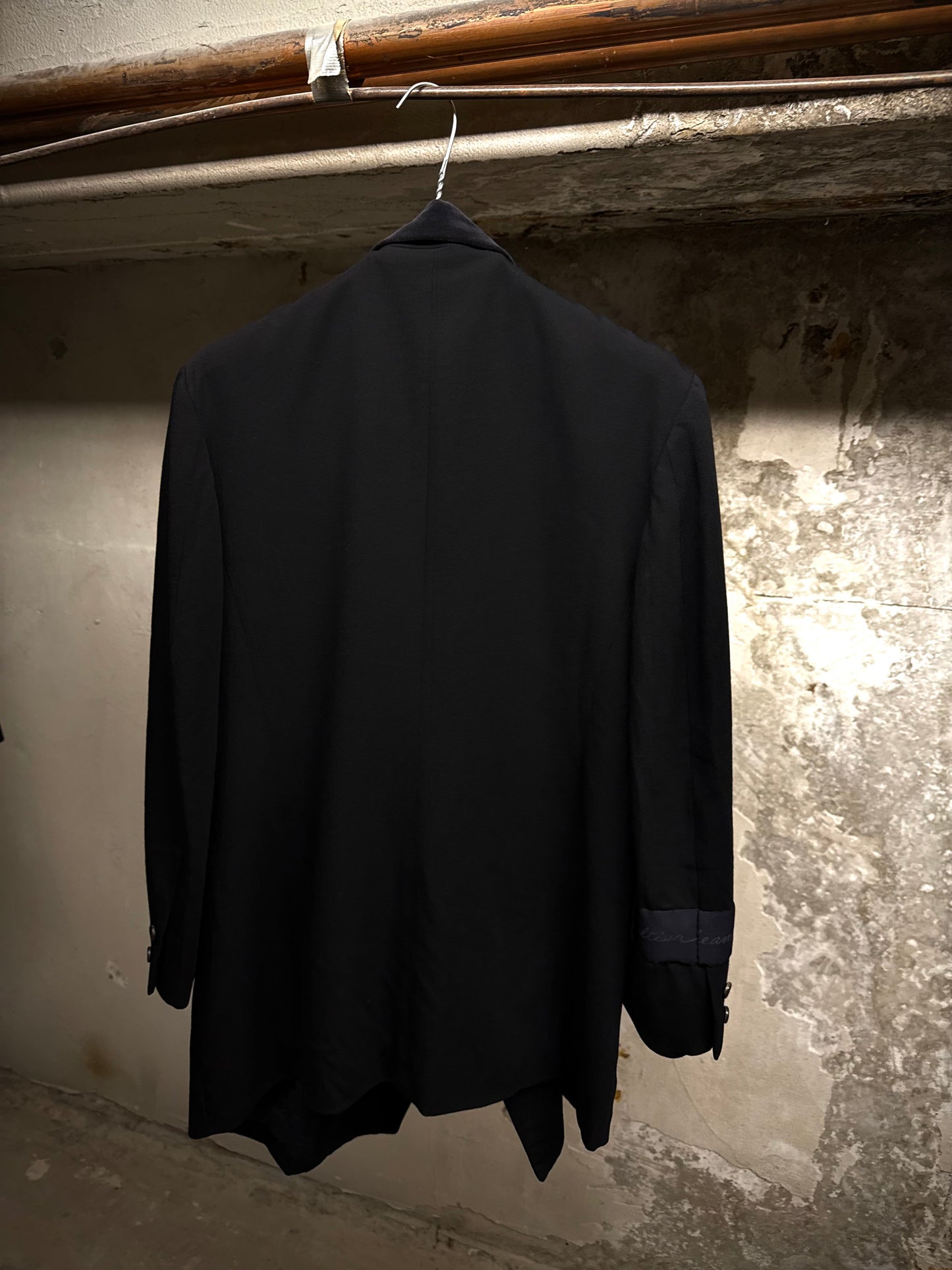 COMME des GARÇONS Late 80s 'Jean Paul Gaultier' Woven Tag Asymmetric Open-front Blazer