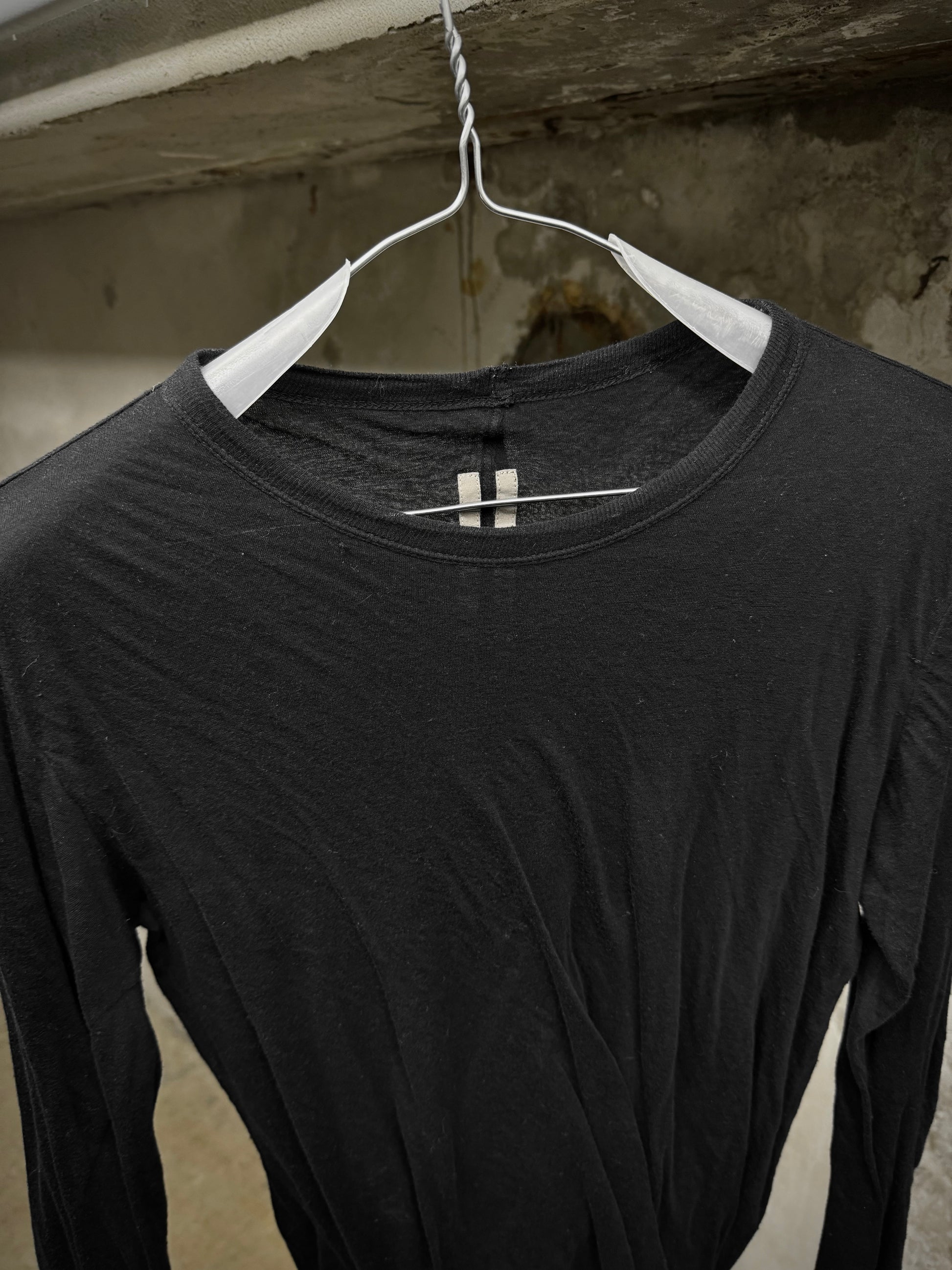 Rick Owens SS25 "HOLLYWOOD" Black Double Layered Long-sleeves detail | DRIEW GARMENTS