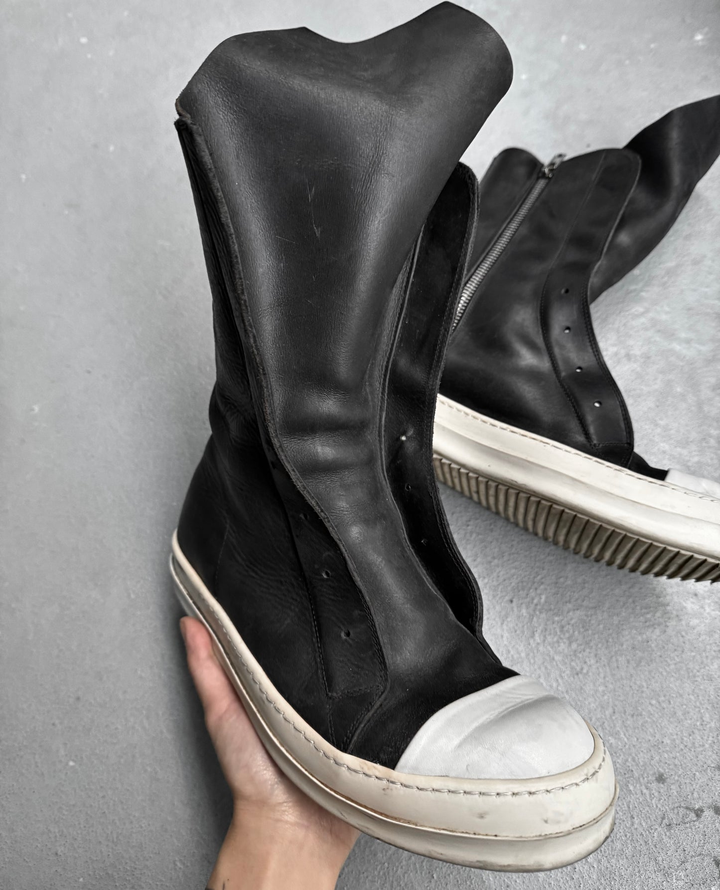 Rick Owens AW12 "MOUNTAIN" Laceless Leather Ramone Boots