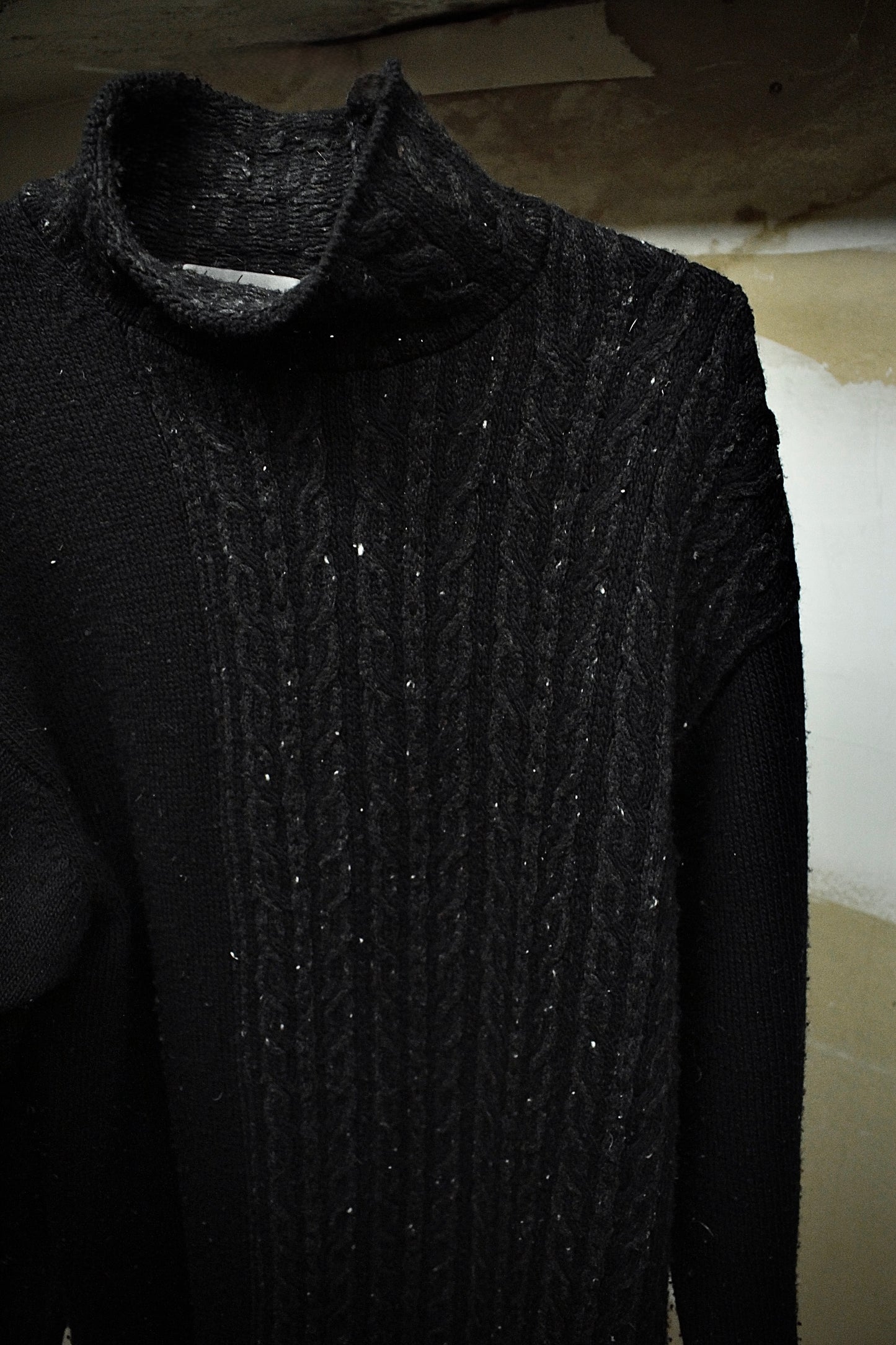 Yohji Yamamoto POUR HOMME AW23 Asymmetric Cable Knit Mock Neck Jumper detail | DRIEW GARMENTS