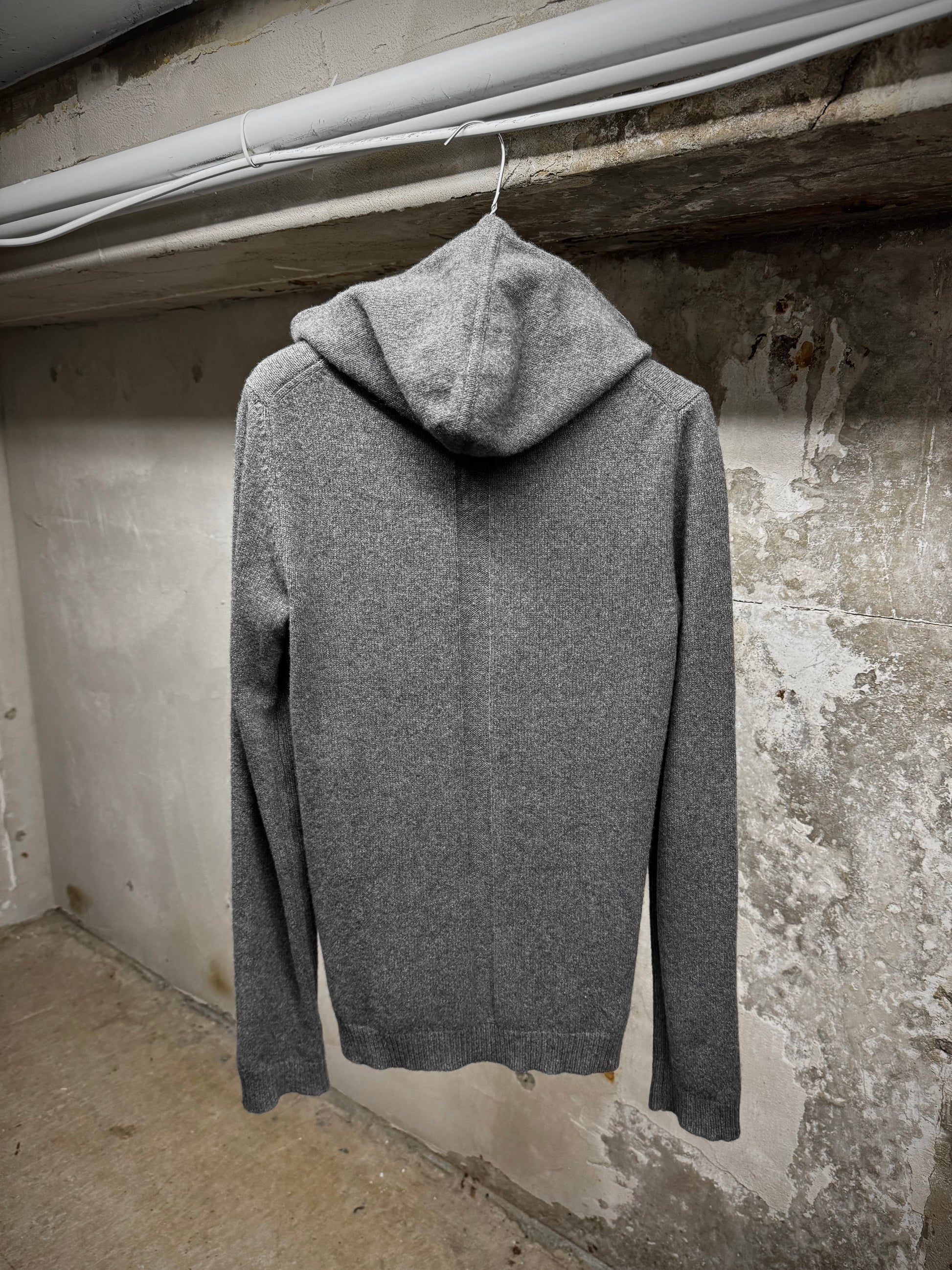 Rick Owens AW20 "PERFORMA" GREY Hooded Cashmere Knit Sweater detail | DRIEW GARMENTS