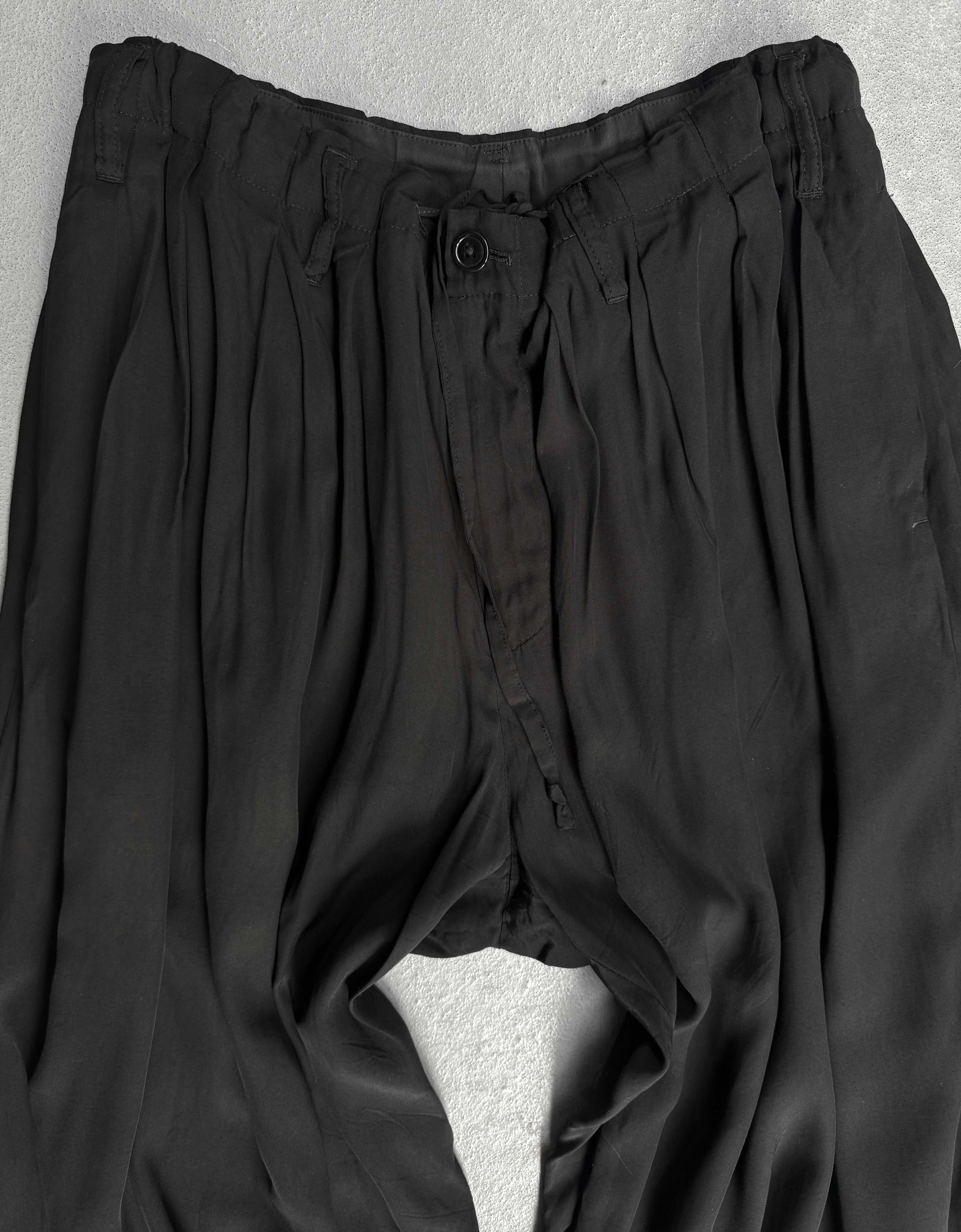 Yohji Yamamoto SS11 Pleated Balloon Pants | Archive – DRIEW