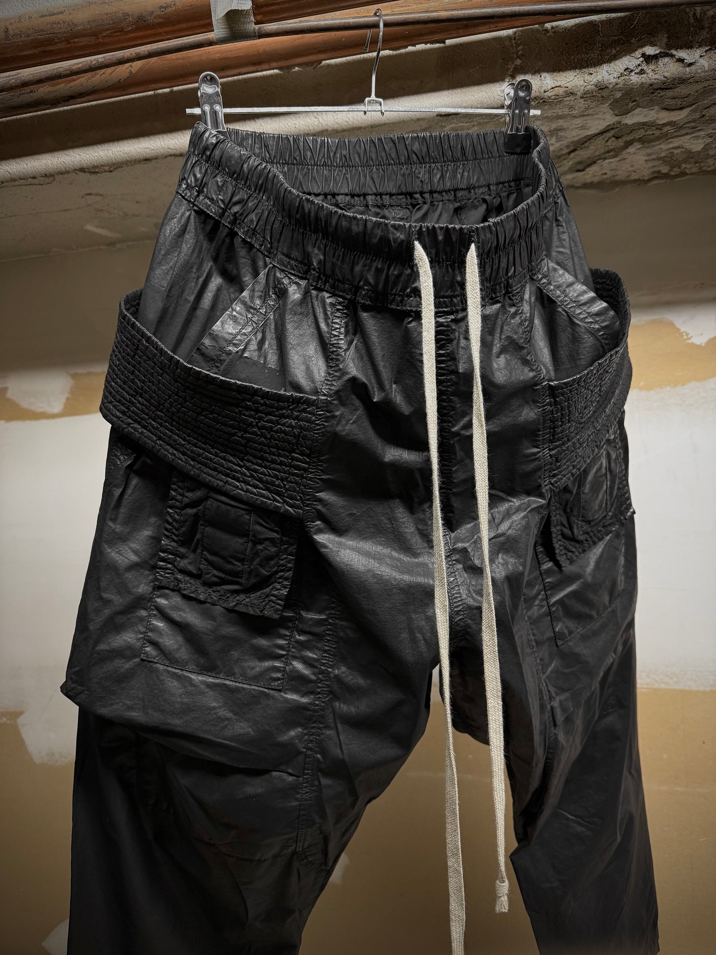 Rick Owens DRKSHDW SS21 "PHLEGETHON " Waxed Creatch Cargo Carpis Pants detail | DRIEW GARMENTS