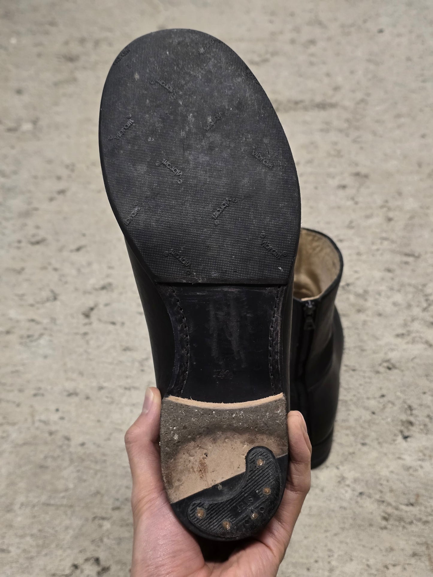 wjk by Jun Hashimoto 00s Black Bison Leather Back Zip Boots