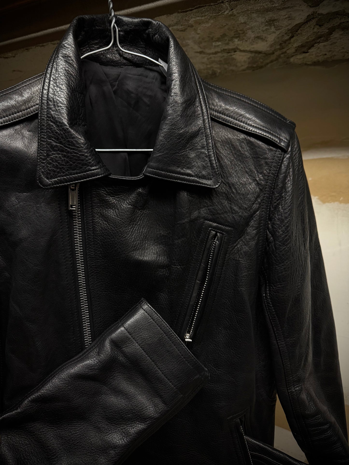 Rick Owens SS17 "WALRUS" Stooges Calf Leather Rider Jacket detail | DRIEW GARMENTS