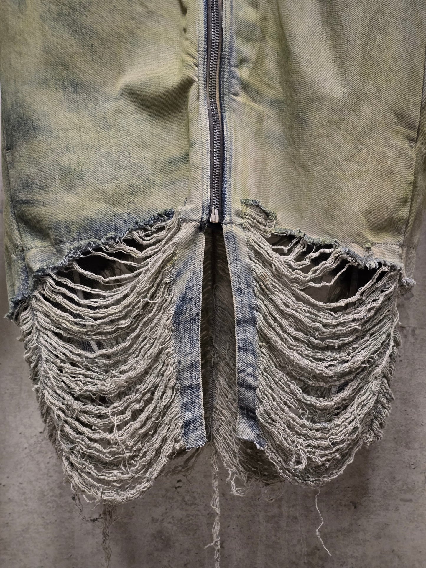 Rick Owens AW23 "LUXOR" PEARL ACID DEGRADE Jumbo Peter Flight Padded Denim Jacket
