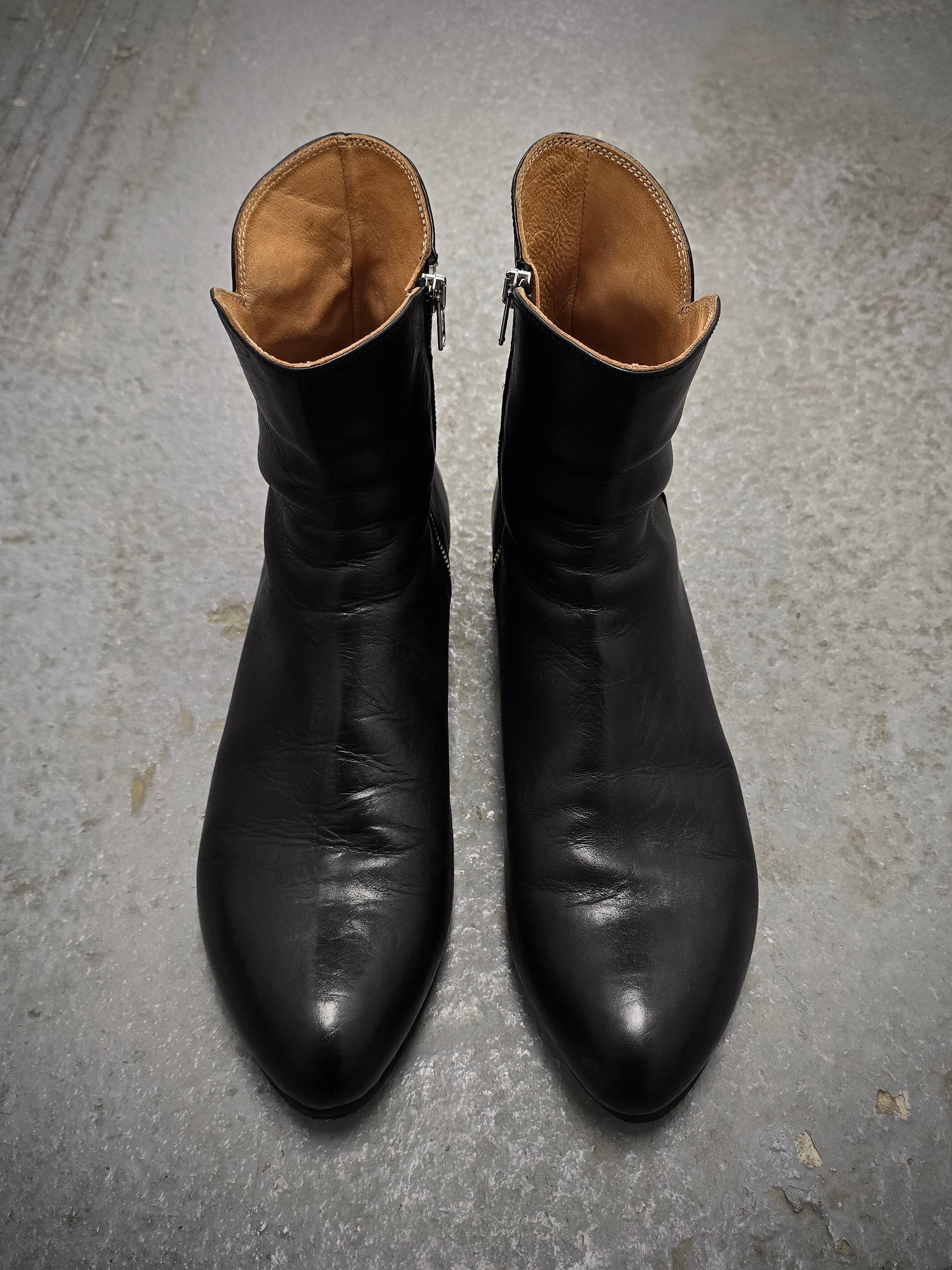 Reinhard Plank Side Zip Cow Leather Western Boots detail | DRIEW GARMENTS