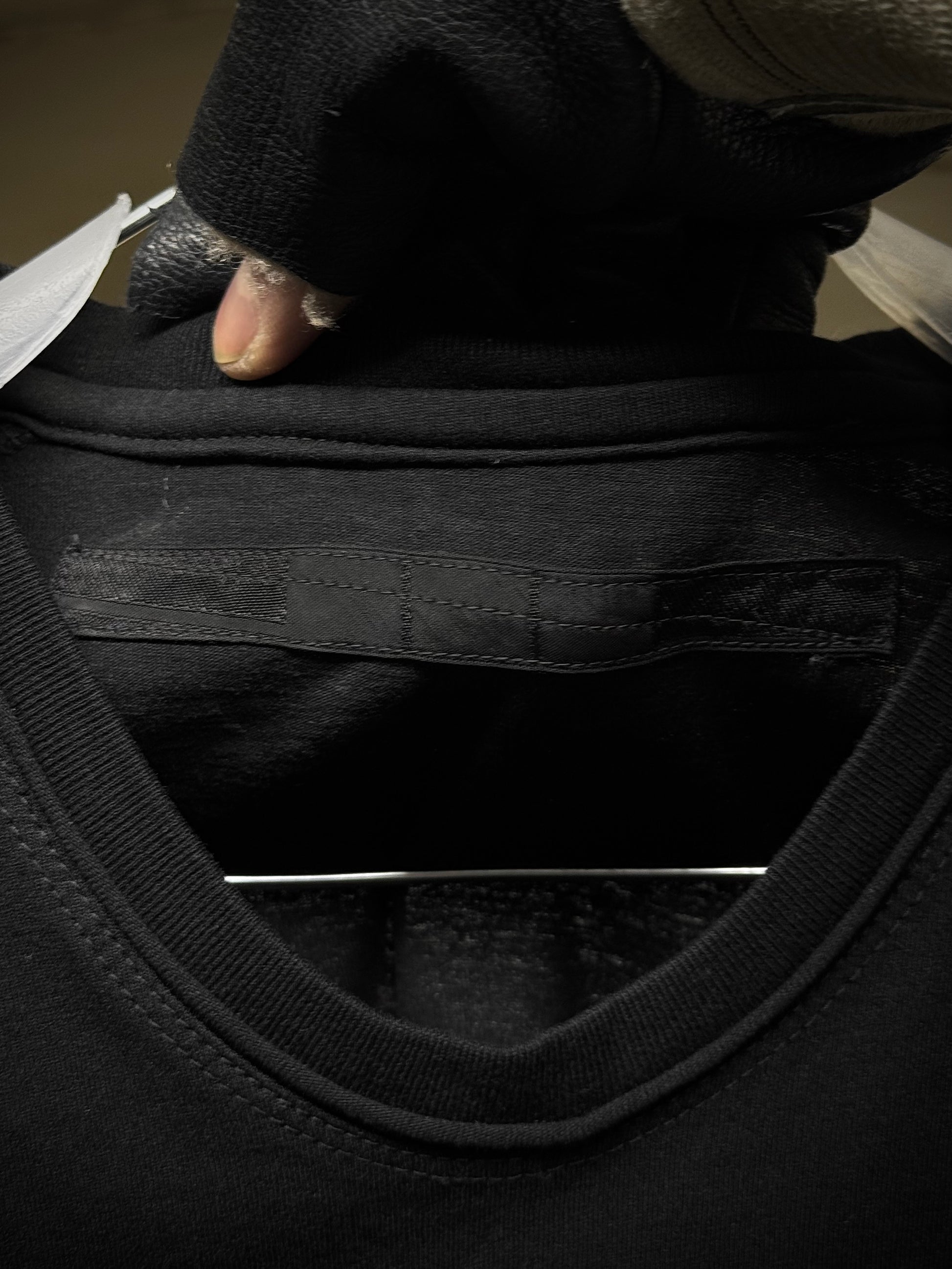 Julius_7 NILøS by Julius_7 AW16-17 {PILLARS} Cotton Boil Jersey Graphic T-shirt detail | DRIEW GARMENTS