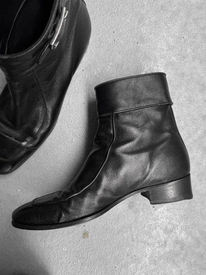 Saint Laurent Paris SS19 Age Leather ‘Miles 30’ Buckle Boots