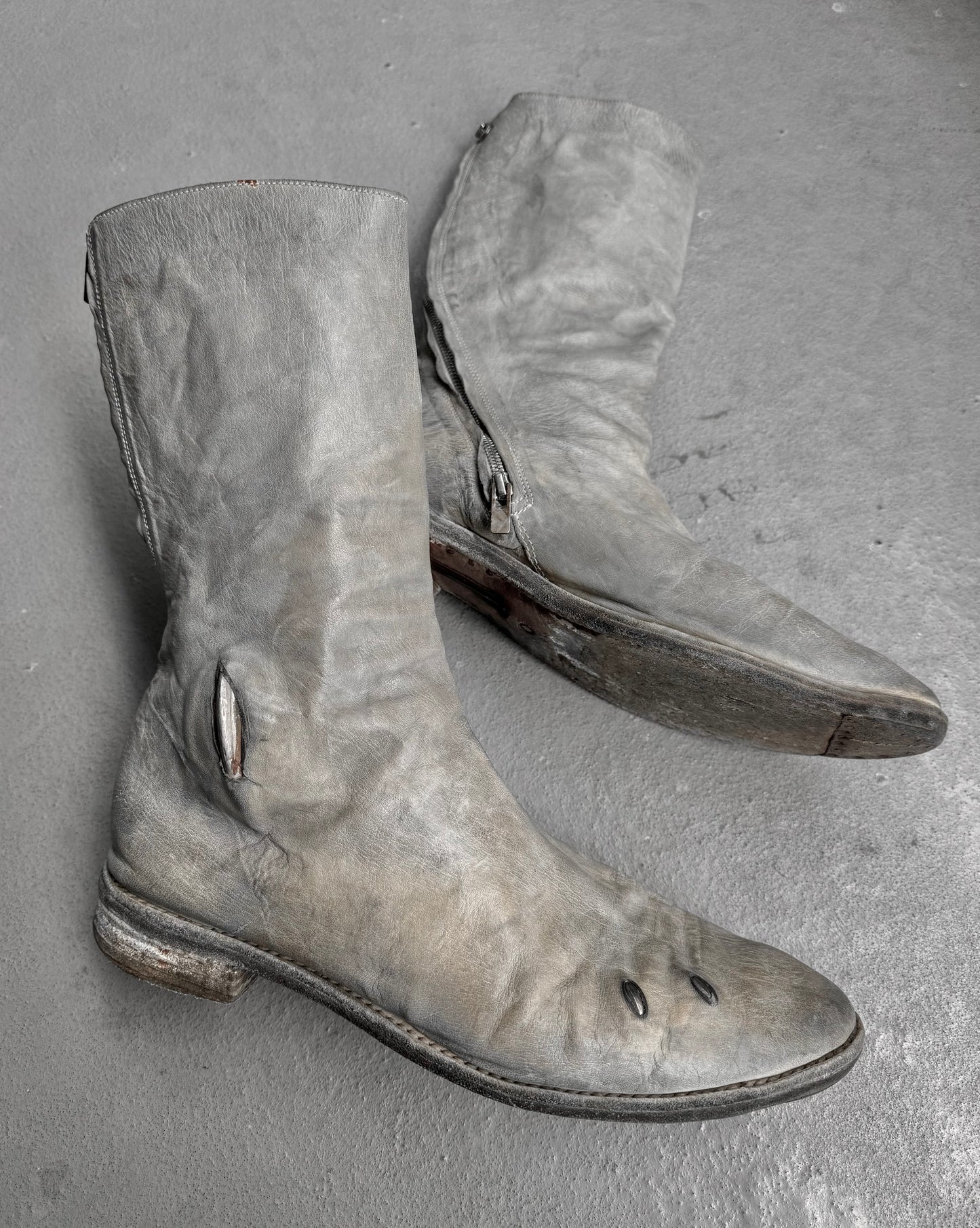 Carol Christian Poell ‘AM/2687P ROOMS-PTC’ Object-dyed Kangaroo Leather Titanium Prosthetic Tornado Zip Boots