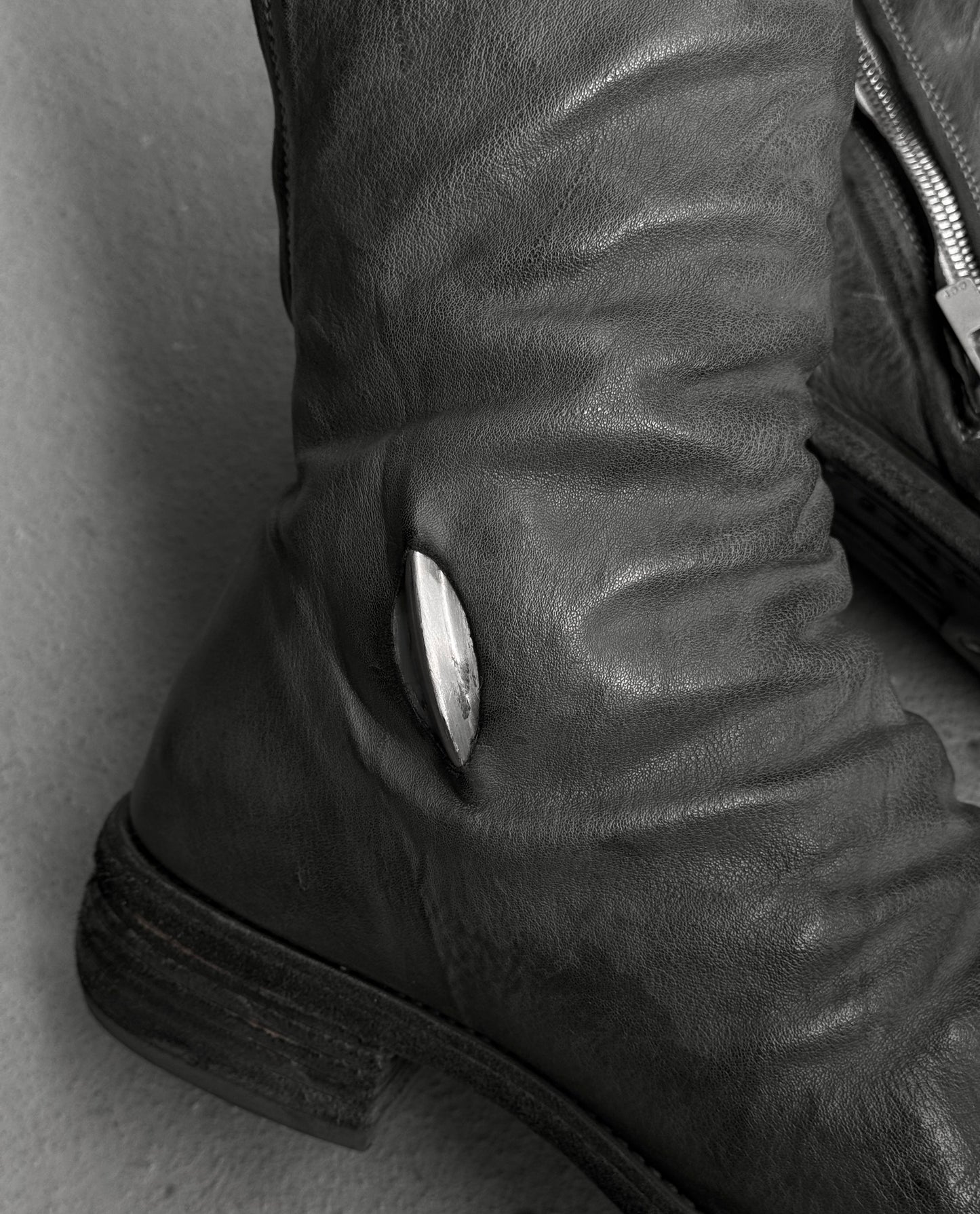 Carol Christian Poell ‘AM/2687P ROOMS-PTC/19’ Object-dyed Kangaroo Leather Titanium Prosthetic Tornado Zip Boots