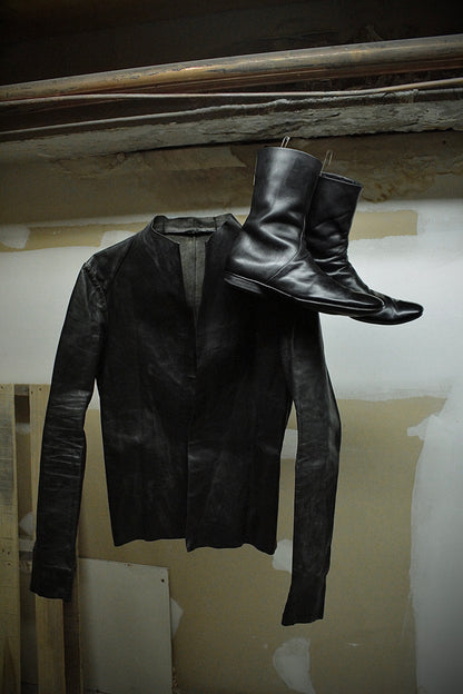 Maurizio Altieri Avantindietro 2009 Spiral Zip Cow Leather Boots detail | DRIEW GARMENTS