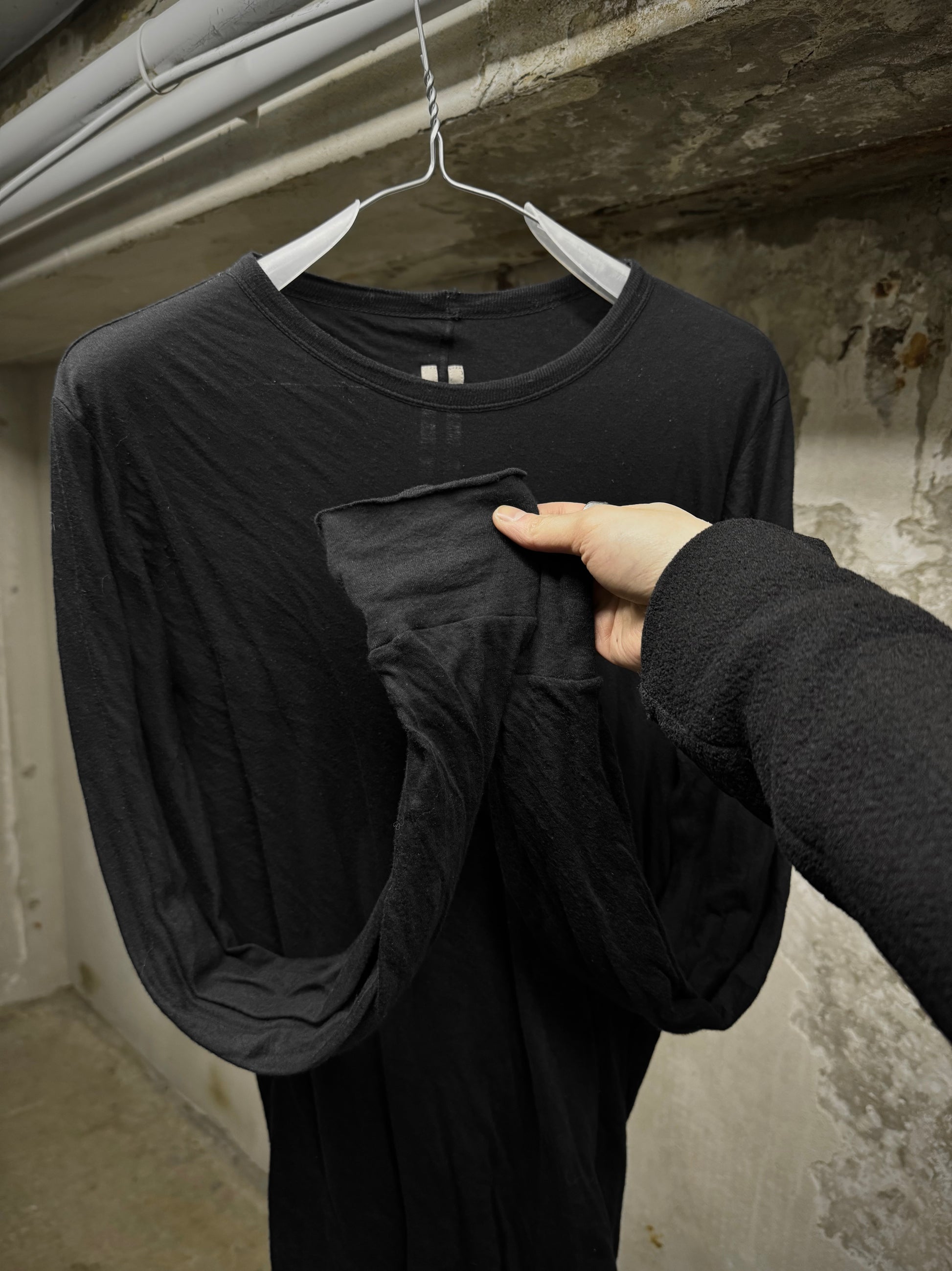 Rick Owens SS25 "HOLLYWOOD" Black Double Layered Long-sleeves detail | DRIEW GARMENTS