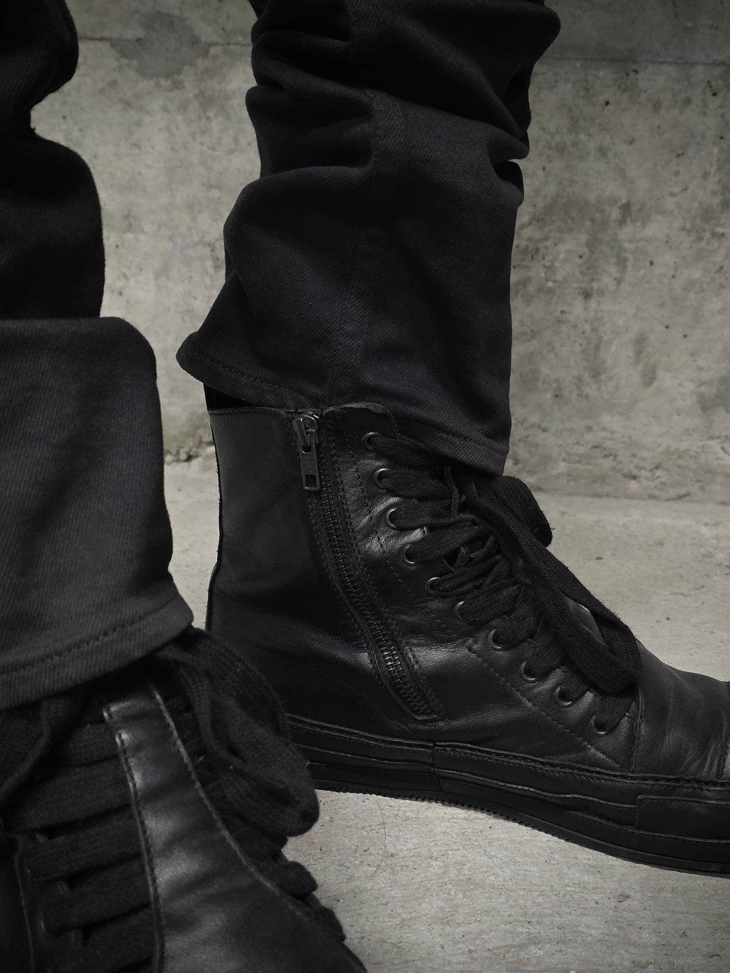 Ann Demeulemeester "Roccia" Black High-top Leather Sneakers