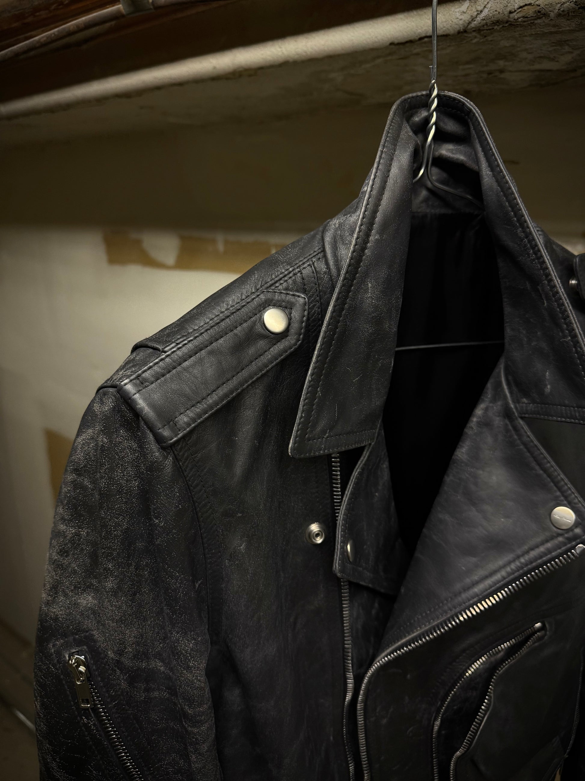 Rick Owens SS25 "HOLLYWOOD" Bauhaus Stooges Calf Leather Jacket detail | DRIEW GARMENTS
