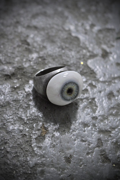 Carol Christian Poell 'MM/2144' Green Prosthetic Eye Silver Ring | Archive Fashion Toronto