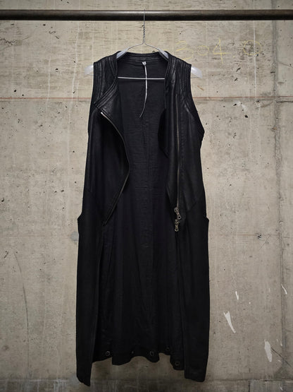 MASNADA Detachable Blistered Lamb Leather Asymmetric Zip Vest Wool Long-sleeves