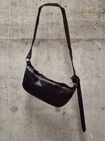 GUIDI ‘Q10M’ Dark Brown Full-grain Horse Leather Shoulder Bag