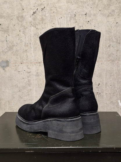 Julius_7 AW16-17 "beast;" Tall Cow Hair Side Zip Leather Boots