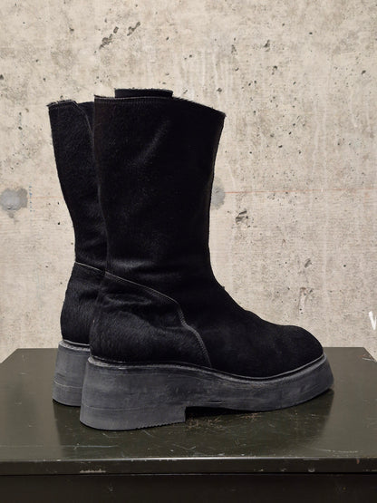 Julius_7 AW16-17 "beast;" Tall Cow Hair Side Zip Leather Boots
