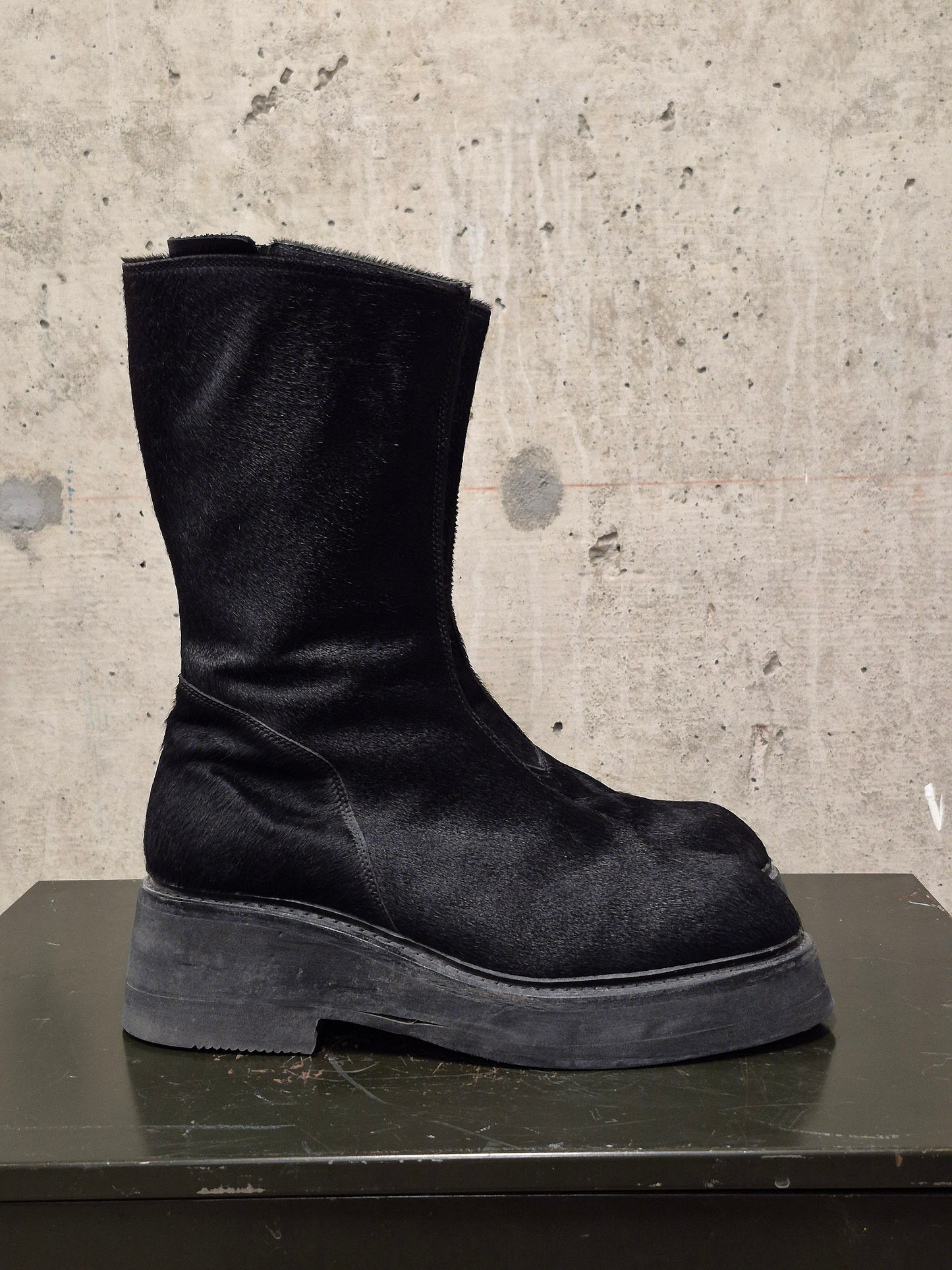 Julius_7 AW16-17 "beast;" Tall Cow Hair Side Zip Leather Boots
