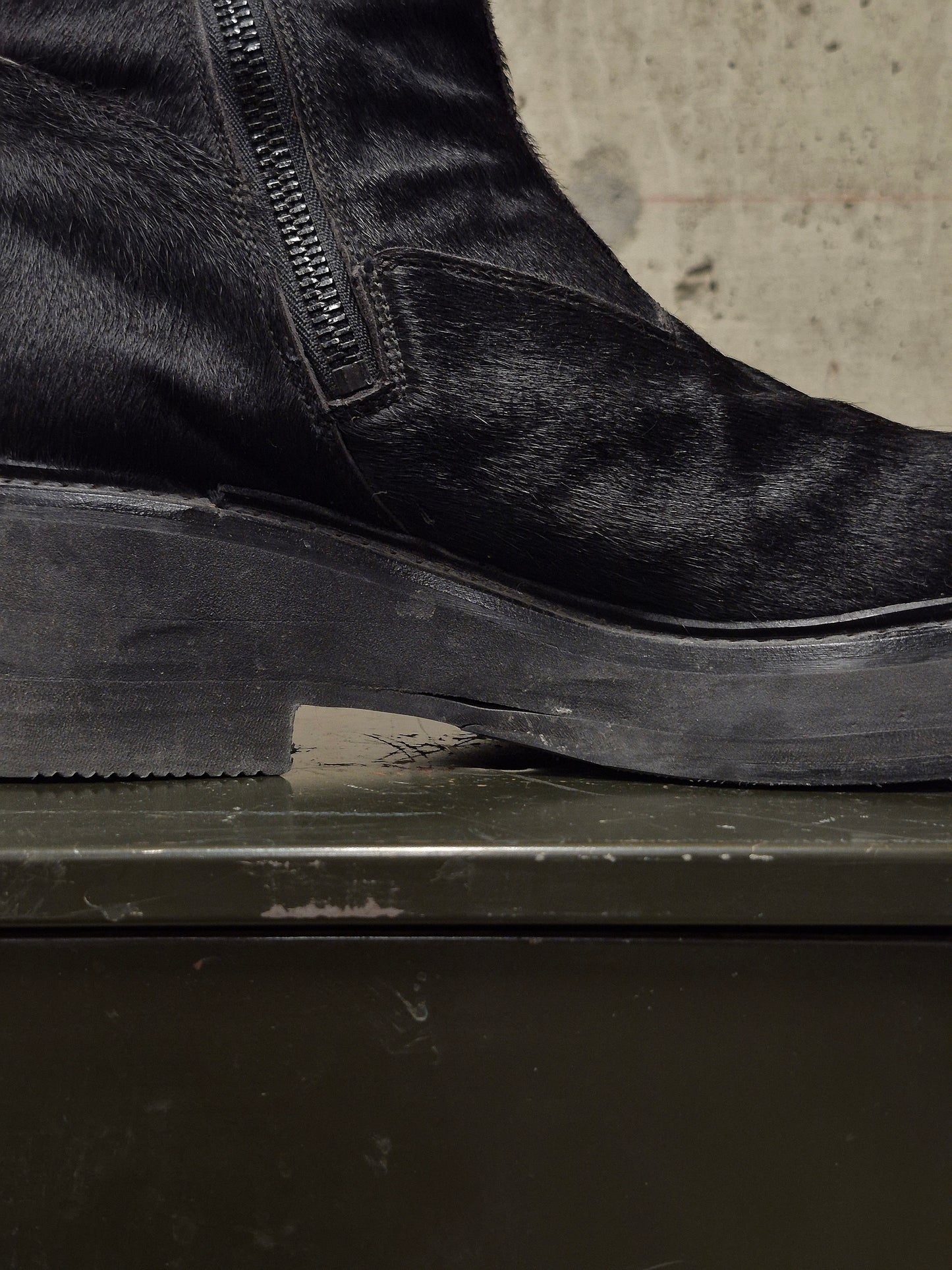 Julius_7 AW16-17 "beast;" Tall Cow Hair Side Zip Leather Boots