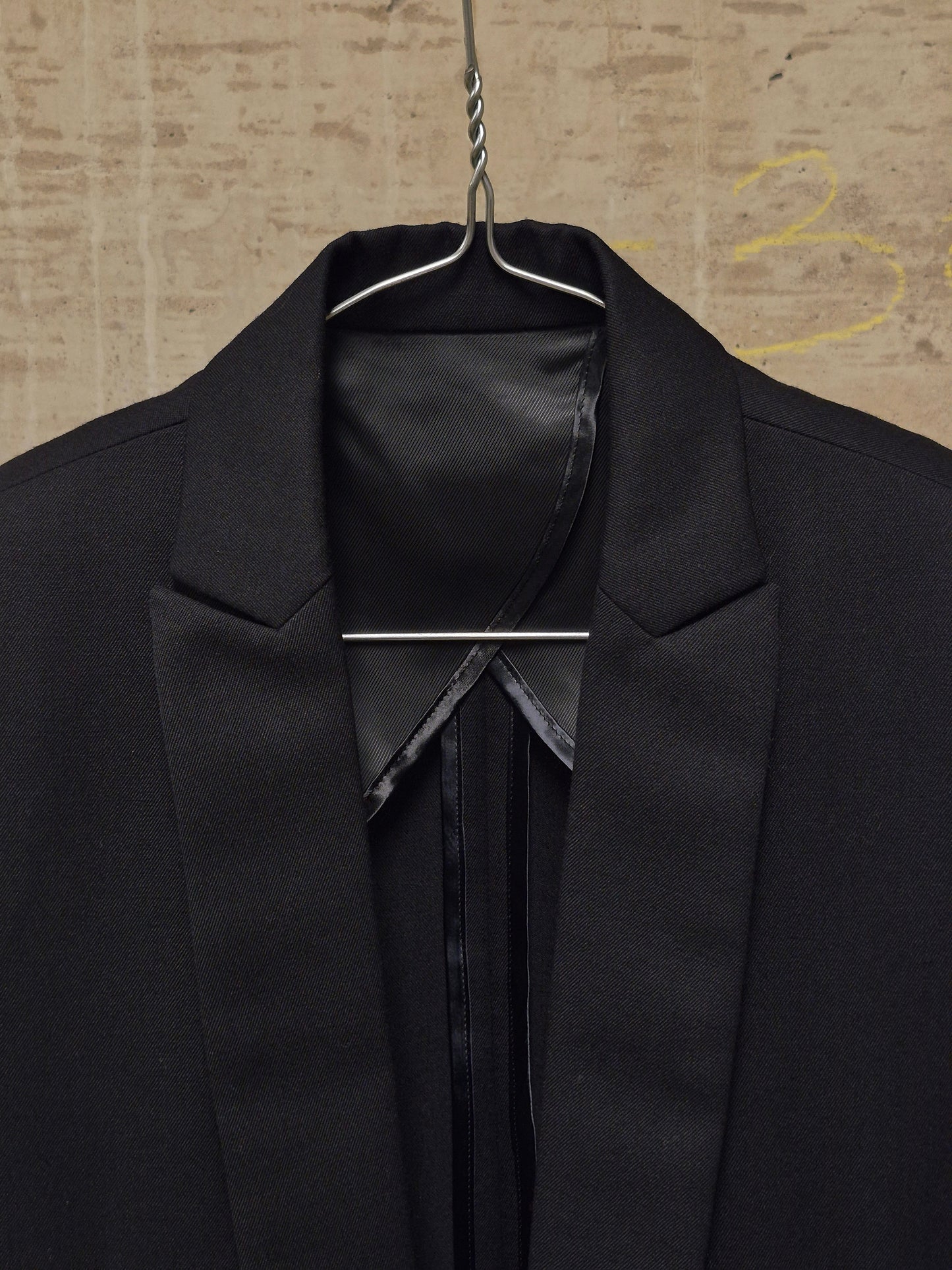 DIET BUTCHER SLIM SKIN 00s Skinny Peak Lapel Single Button Blazer
