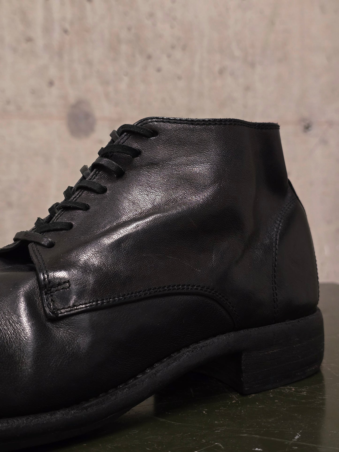 GUIDI '994' Black Full-grain Horse Leather Desert Ankle Boots