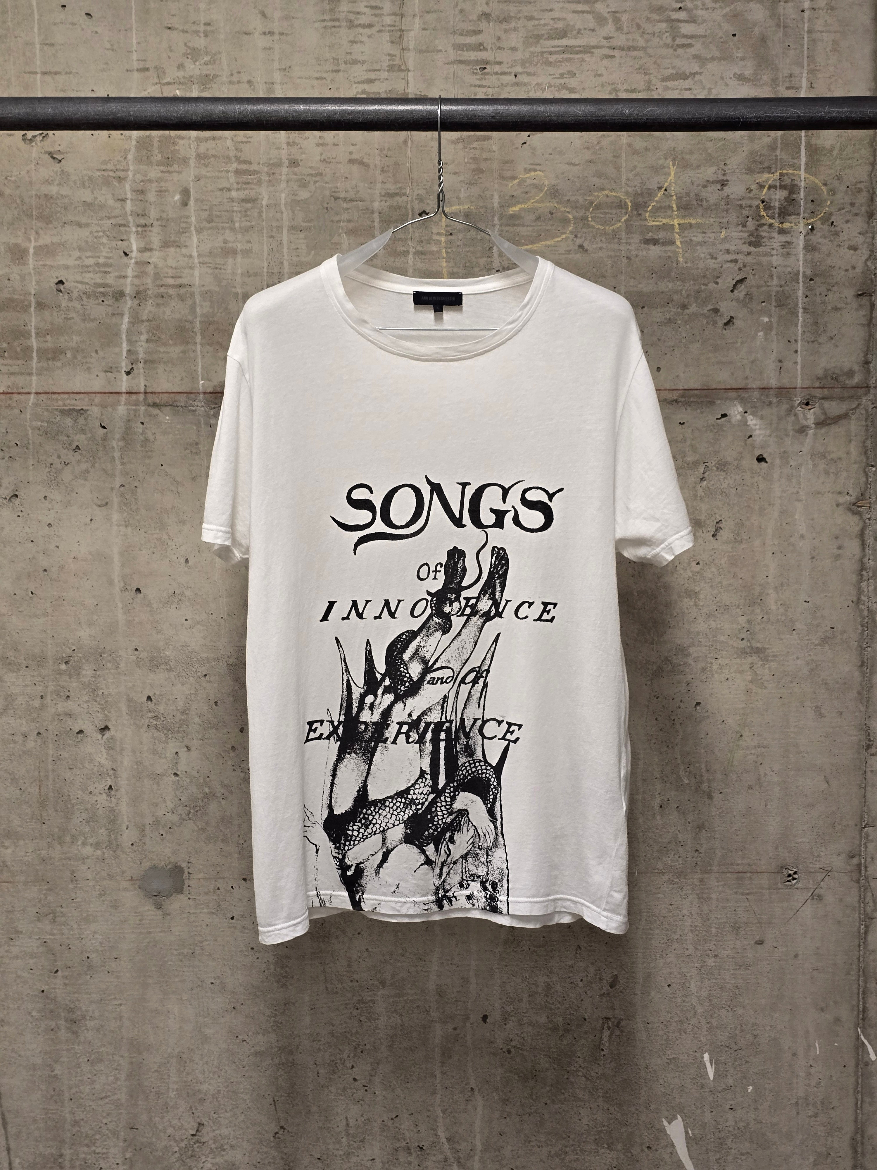 Ann Demeulemeester AW18 Black Print Graphic T-Shirt | DRIEW