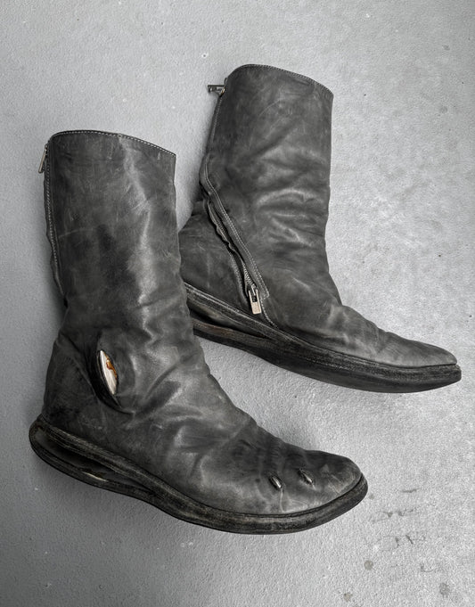 Carol Christian Poell ‘AM/2693P-IN ROOMS-PTC’ Object-dyed Kangaroo Leather Titanium Prosthetic U-Sole Tornado Zip Boots