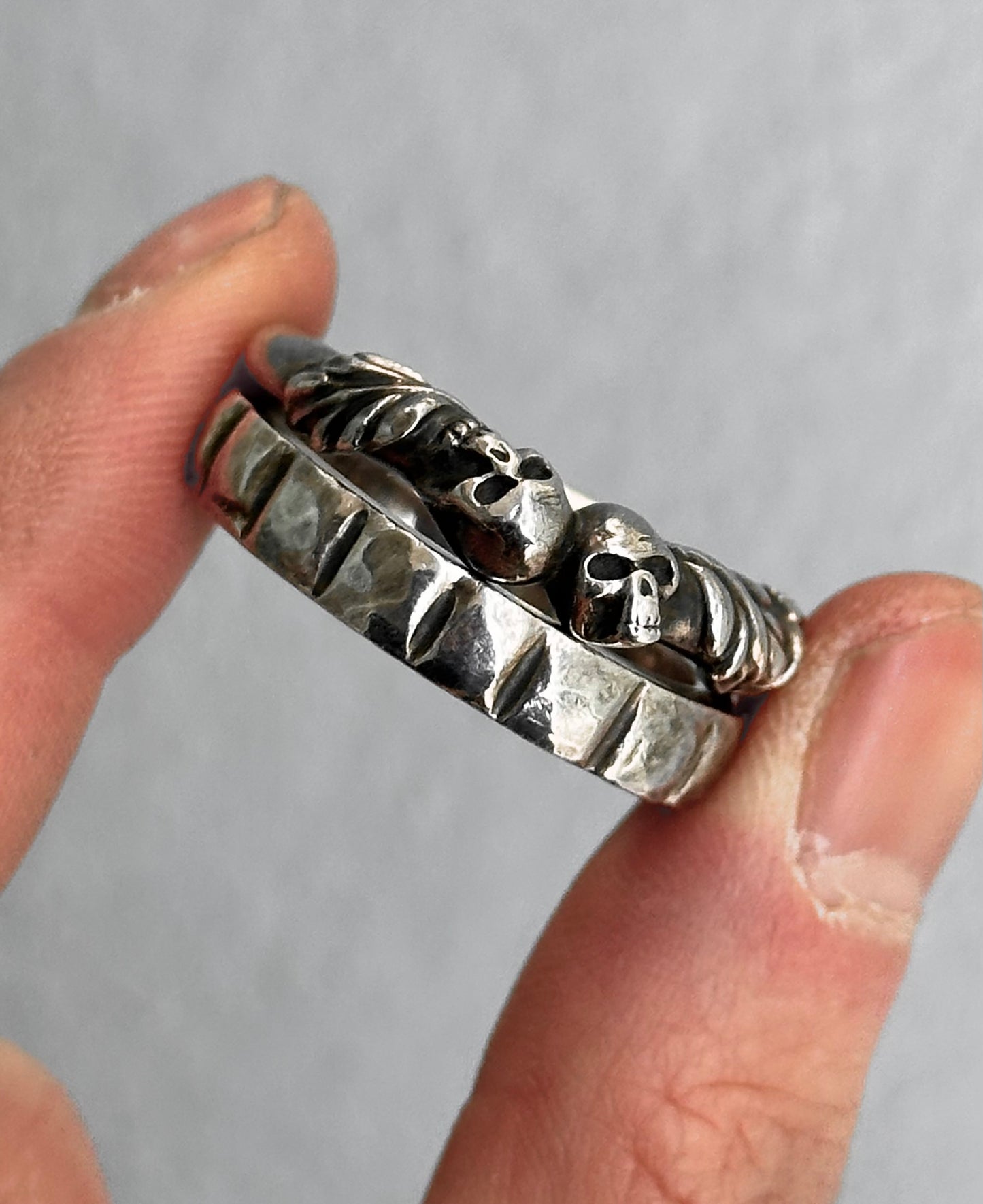 WERKSTATT:MÜNCHEN Double Skull Silver Ring Set