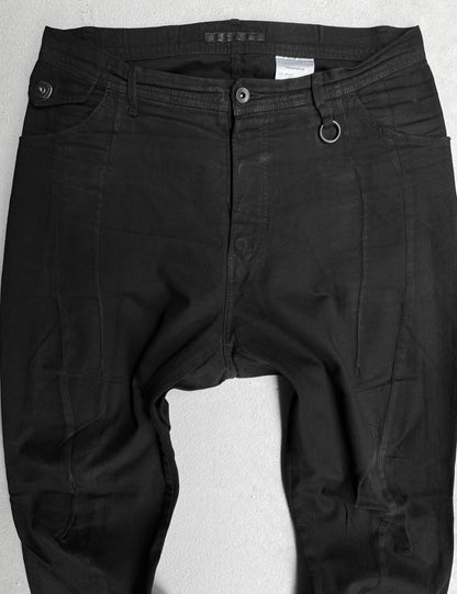 Julius_7 AW12-13 “resonance;” Light-wax Twisted Panel Rider Skinny Denim