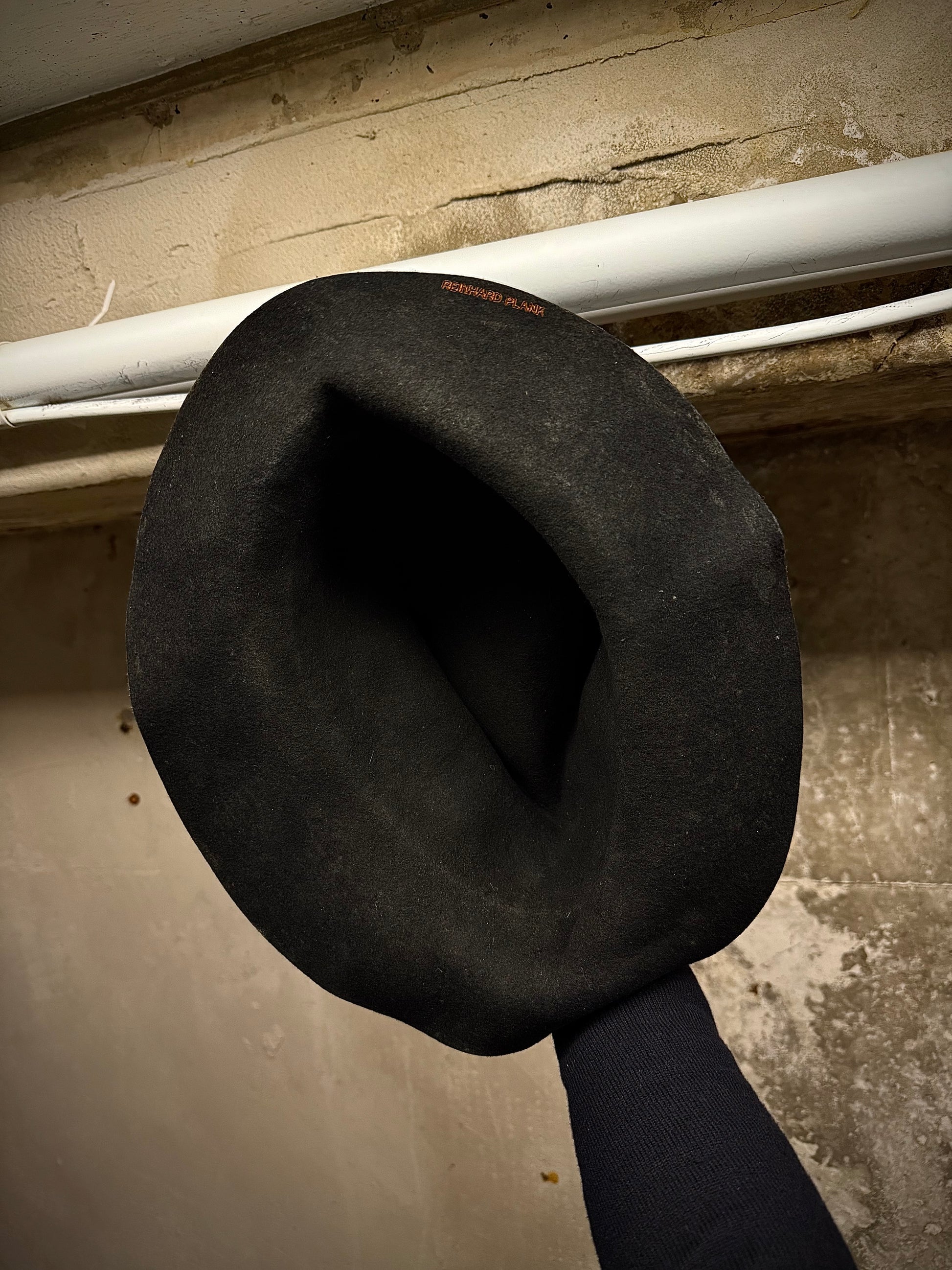 Reinhard Plank 'NORMA' Black Wool Bronze Burned Hat detail | DRIEW GARMENTS