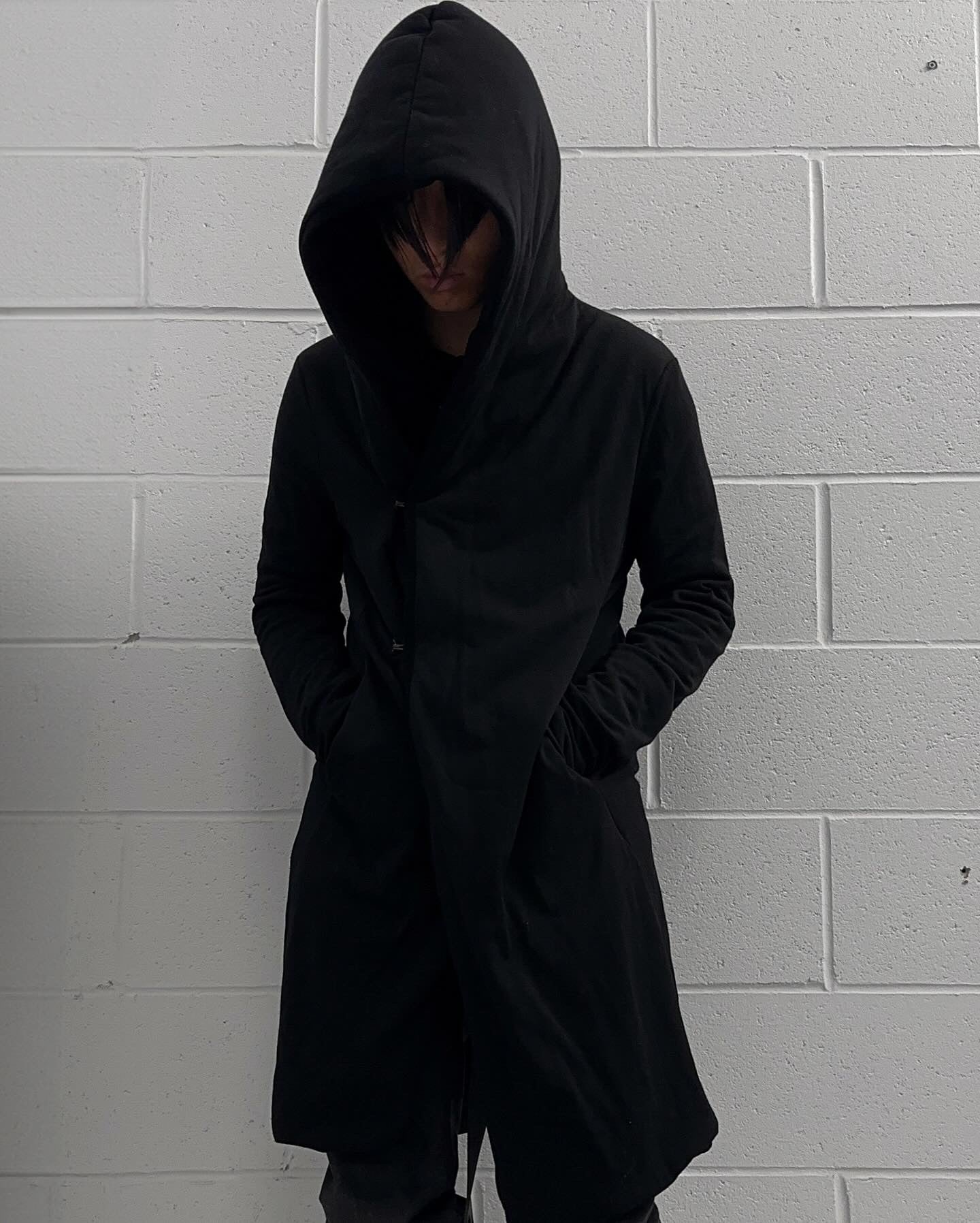 Julius_7 AW12-13 “resonance;” Asymmetrical Hooded Jacket