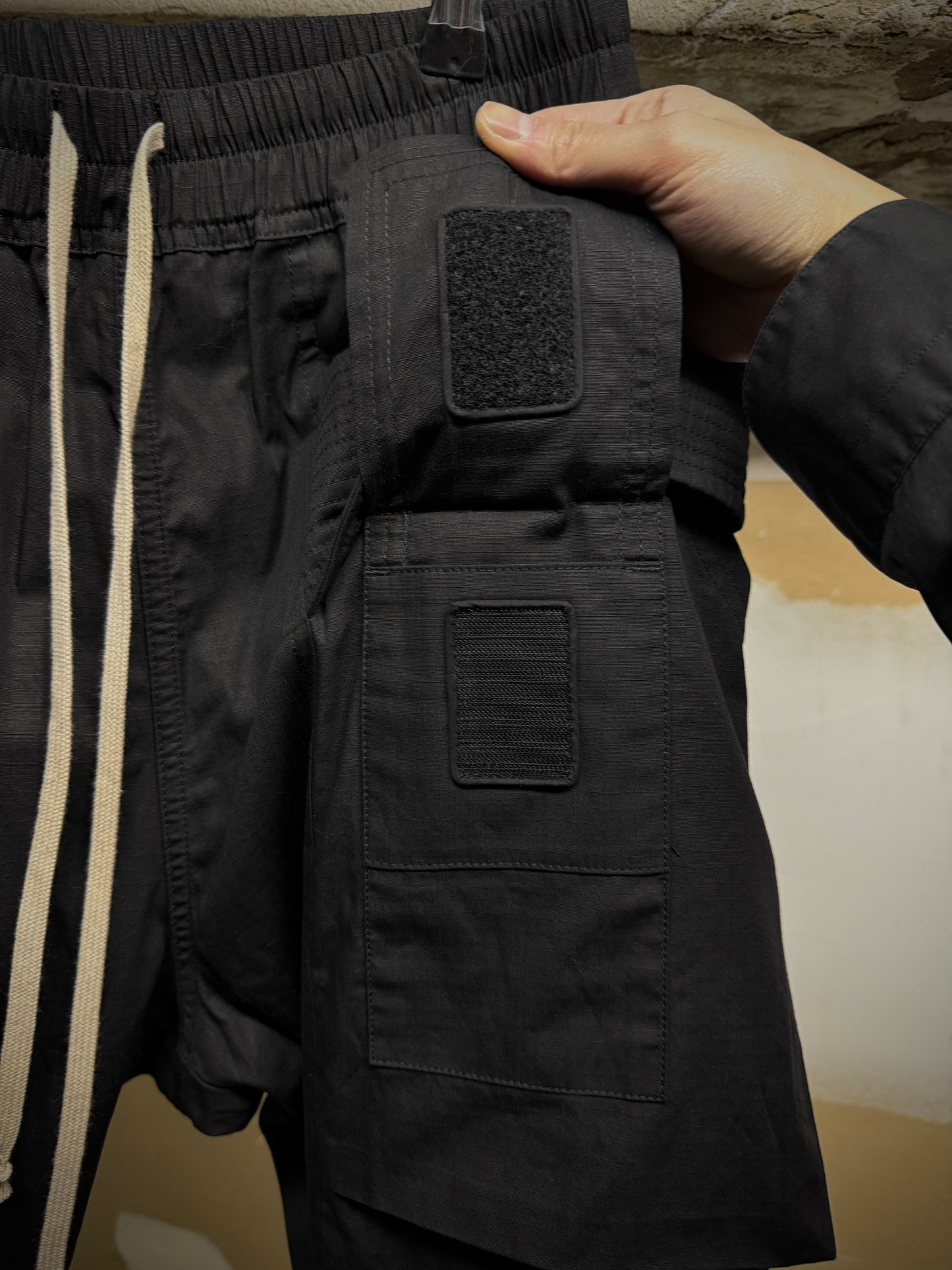 Rick Owens DRKSHDW SS19 "BABEL" Rip Stop Creatch Cargo Pants detail | DRIEW GARMENTS