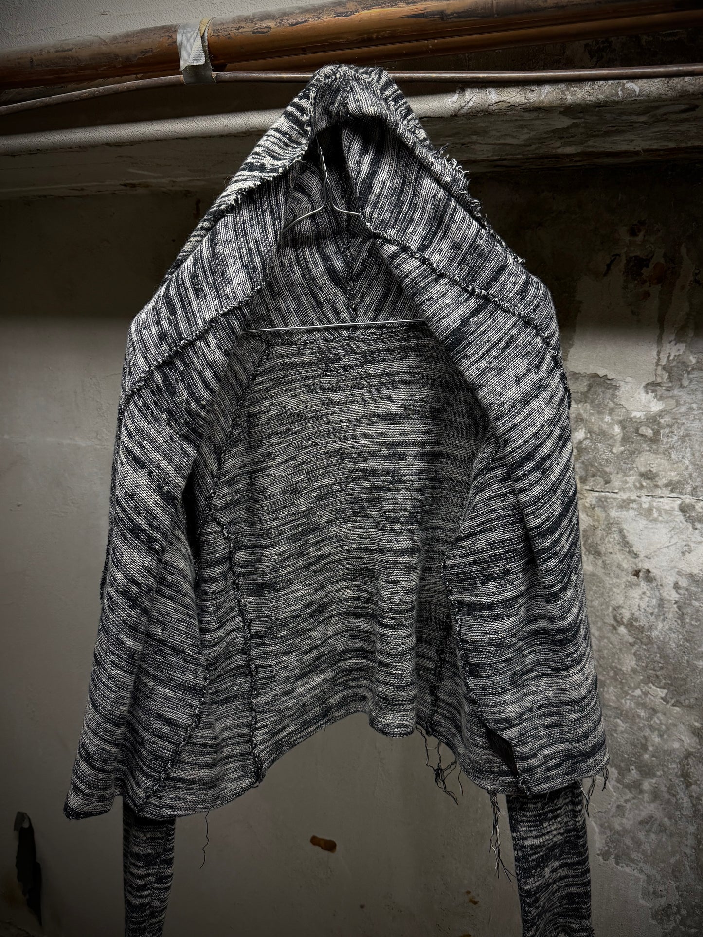 IfSixWasNine Early 00s 'NO. CARDI-1/SHT/M 902NOIH' Distressed Zebra Stripe Open Knit Cardigan detail | DRIEW GARMENTS