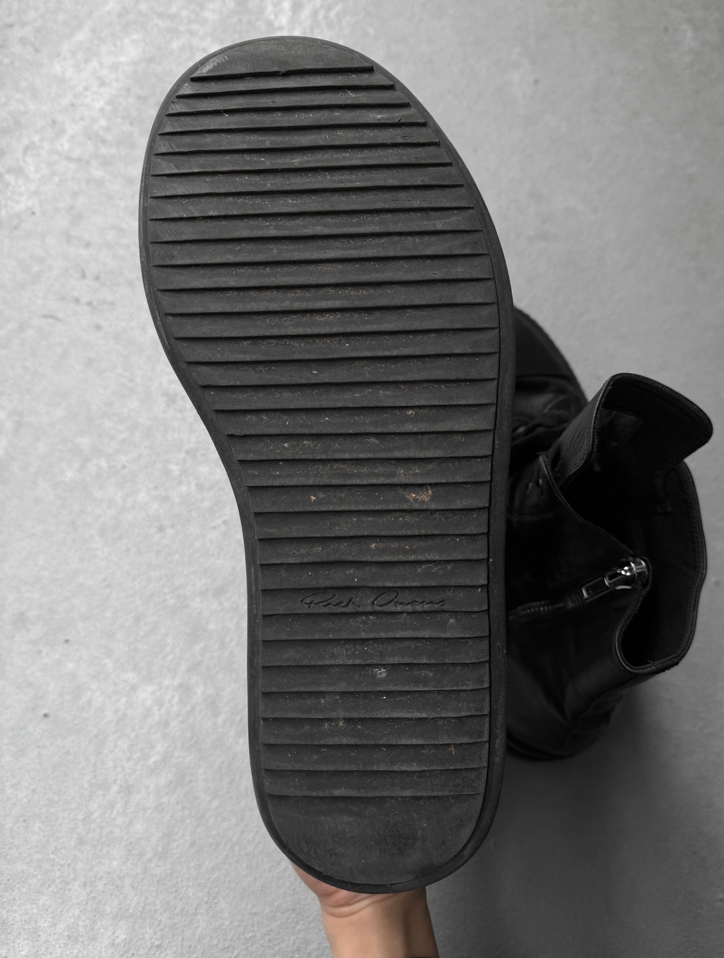 Rick Owens AW23 "LUXOR" Mega Bumper Leather Sneakers detail | DRIEW GARMENTS