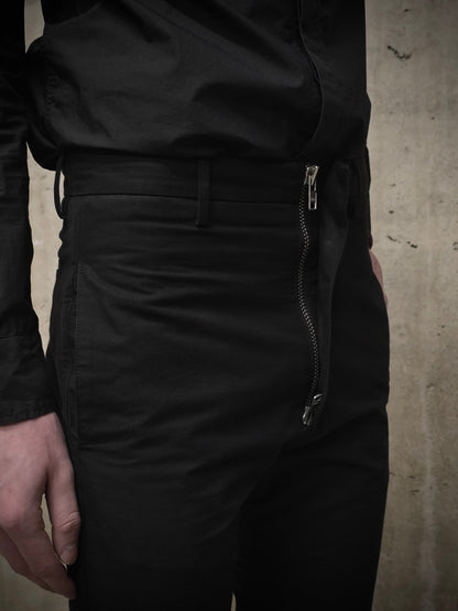 DEEPTI Collection °015 ‘P-035 SUB-99’ Open Zipfly Classic Trousers detail | DRIEW GARMENTS