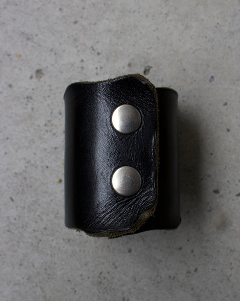 アクセサリー undercover 2010SS Leather Bangle Archive Undercover SS04 Distressed Leather Snap Bangle | DRIEW