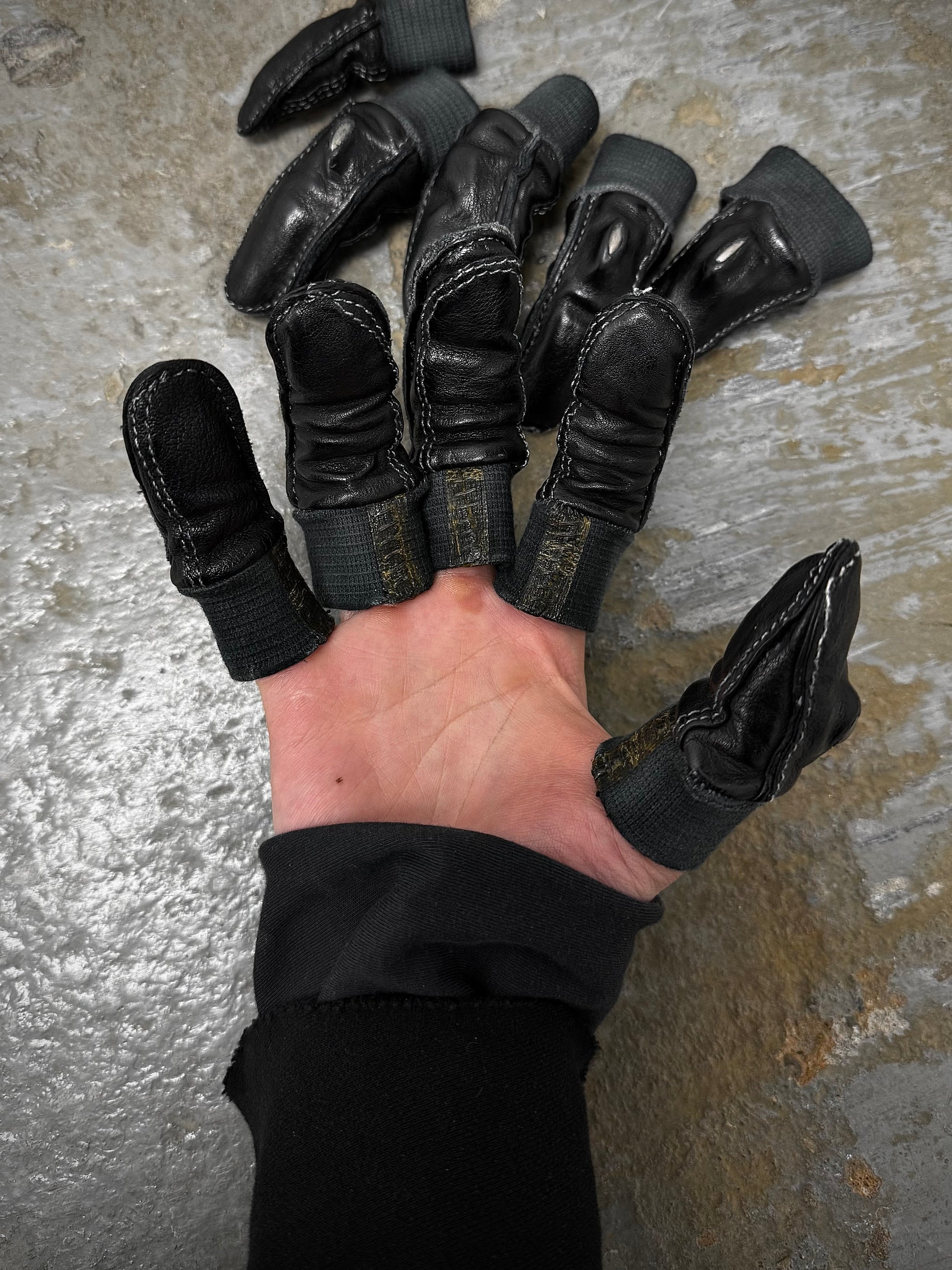 Carol Christian Poell 'AM/2596 ROOMS-PTC/010' Object-dyed Kangaroo Leather Prosthetic Fingers detail | DRIEW GARMENTS