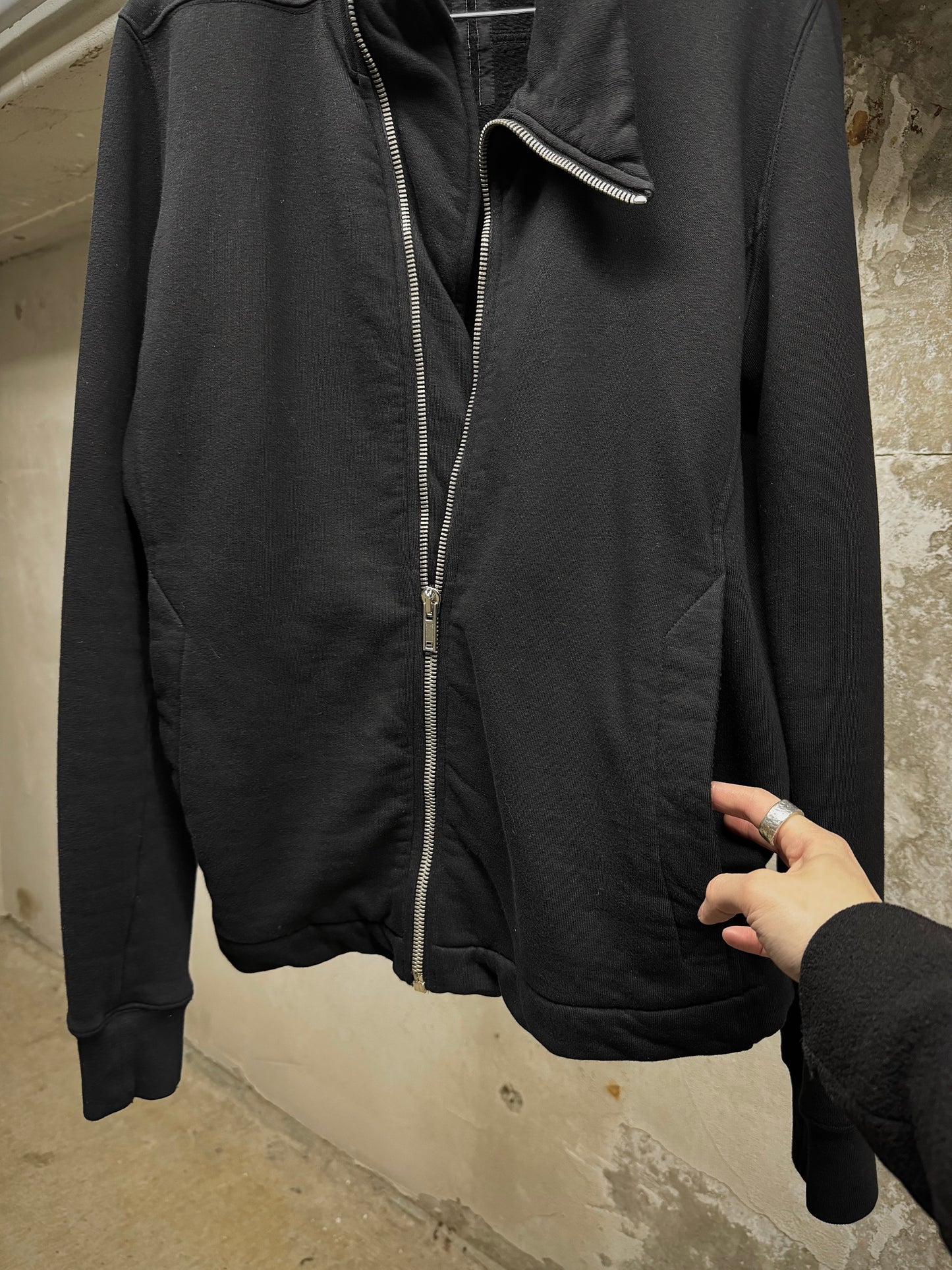 Rick Owens DRKSHDW AW14 "MOODY" Mollino Zip Up Cotton Fleece Sweater detail | DRIEW GARMENTS