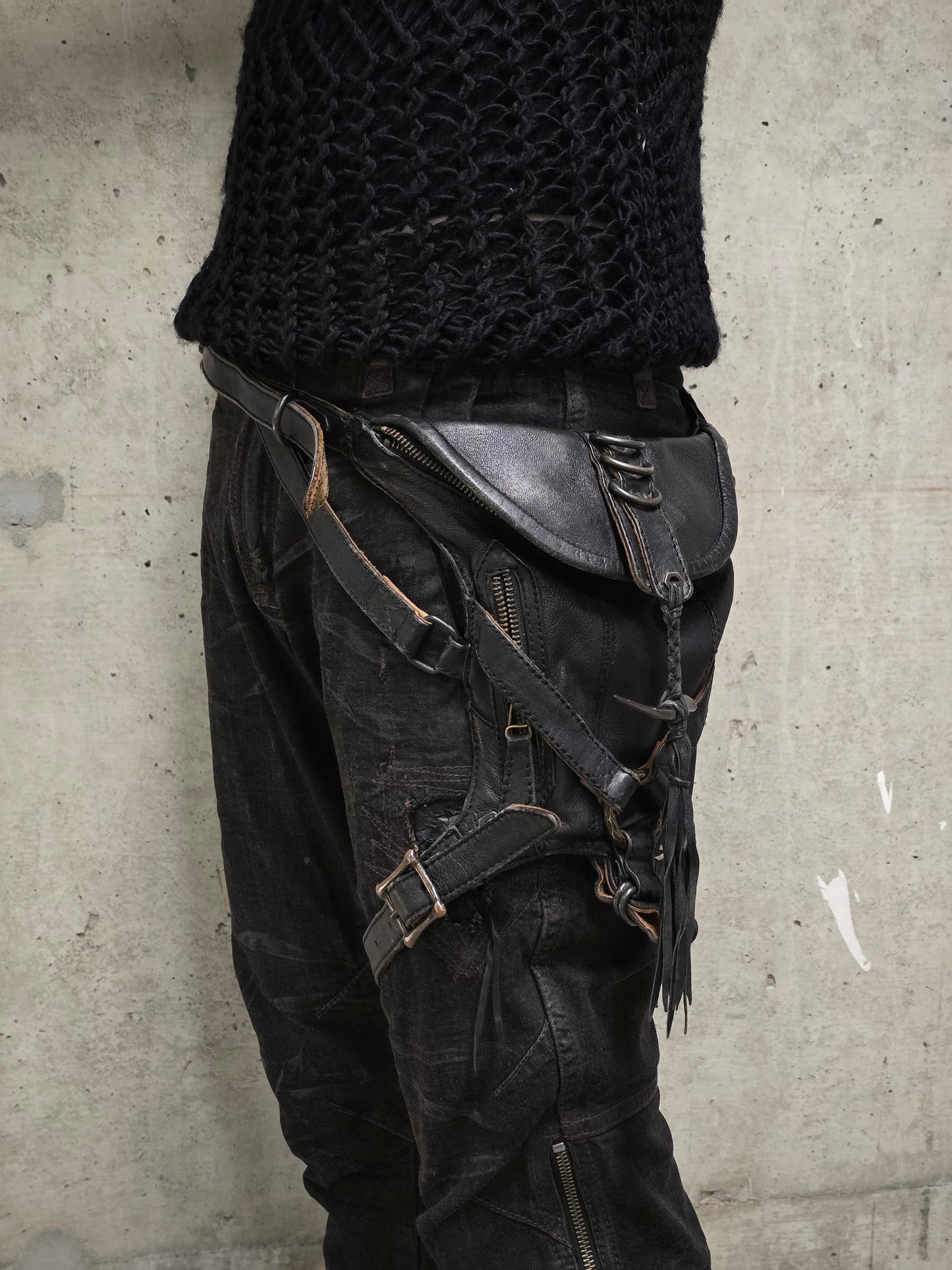 14thAddiction Early 00s Embellished Lamb Leather Belt Pouch detail | DRIEW GARMENTS