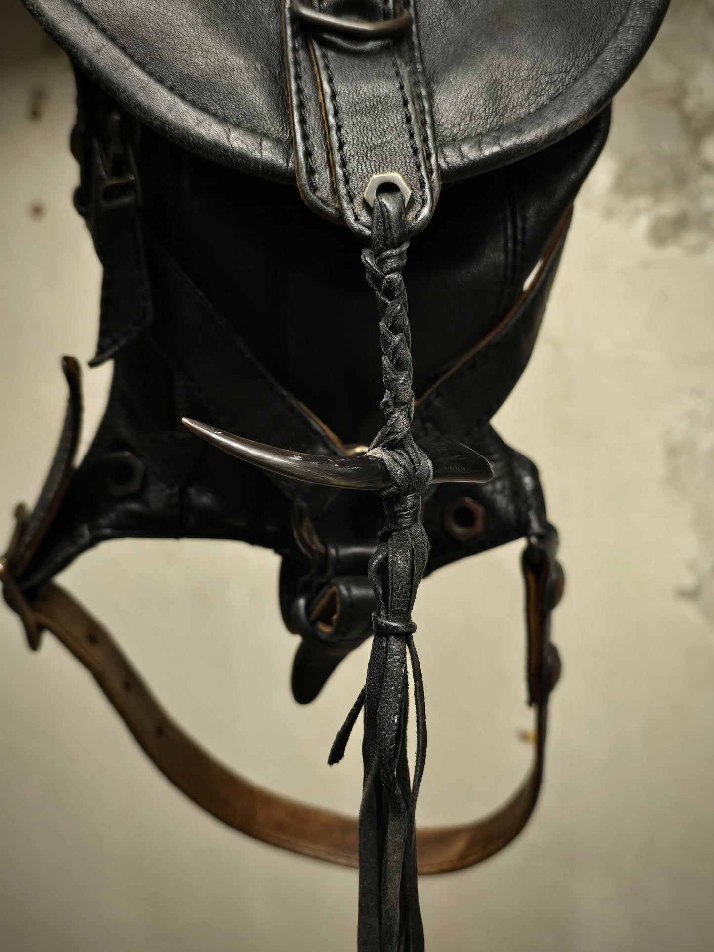 14thAddiction Early 00s Embellished Lamb Leather Belt Pouch detail | DRIEW GARMENTS