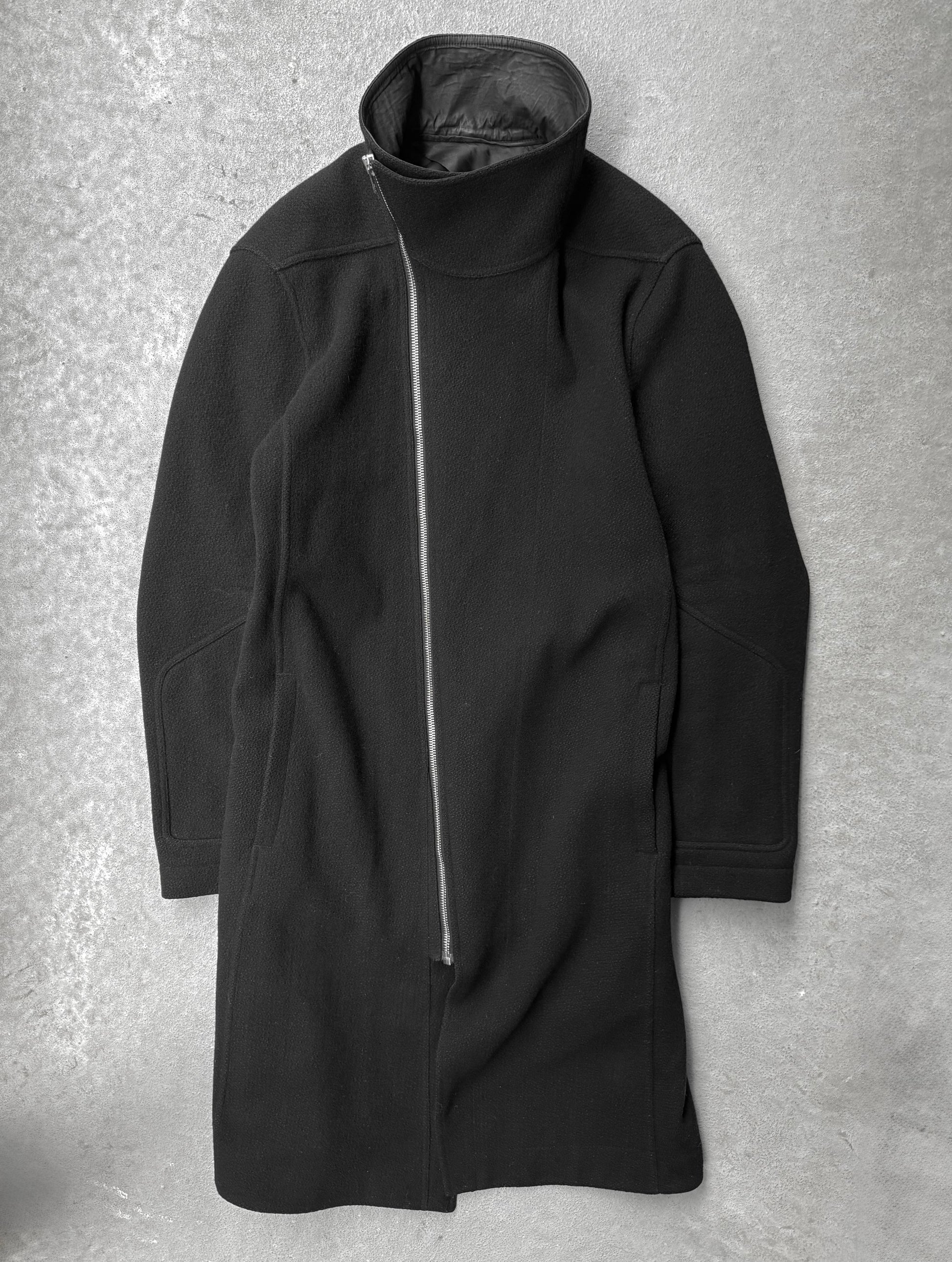 Rick Owens AW15 "SPHINX" Mollino Asymmetrical Front Zip Heavy Wool Coat | Archive Fashion Toronto