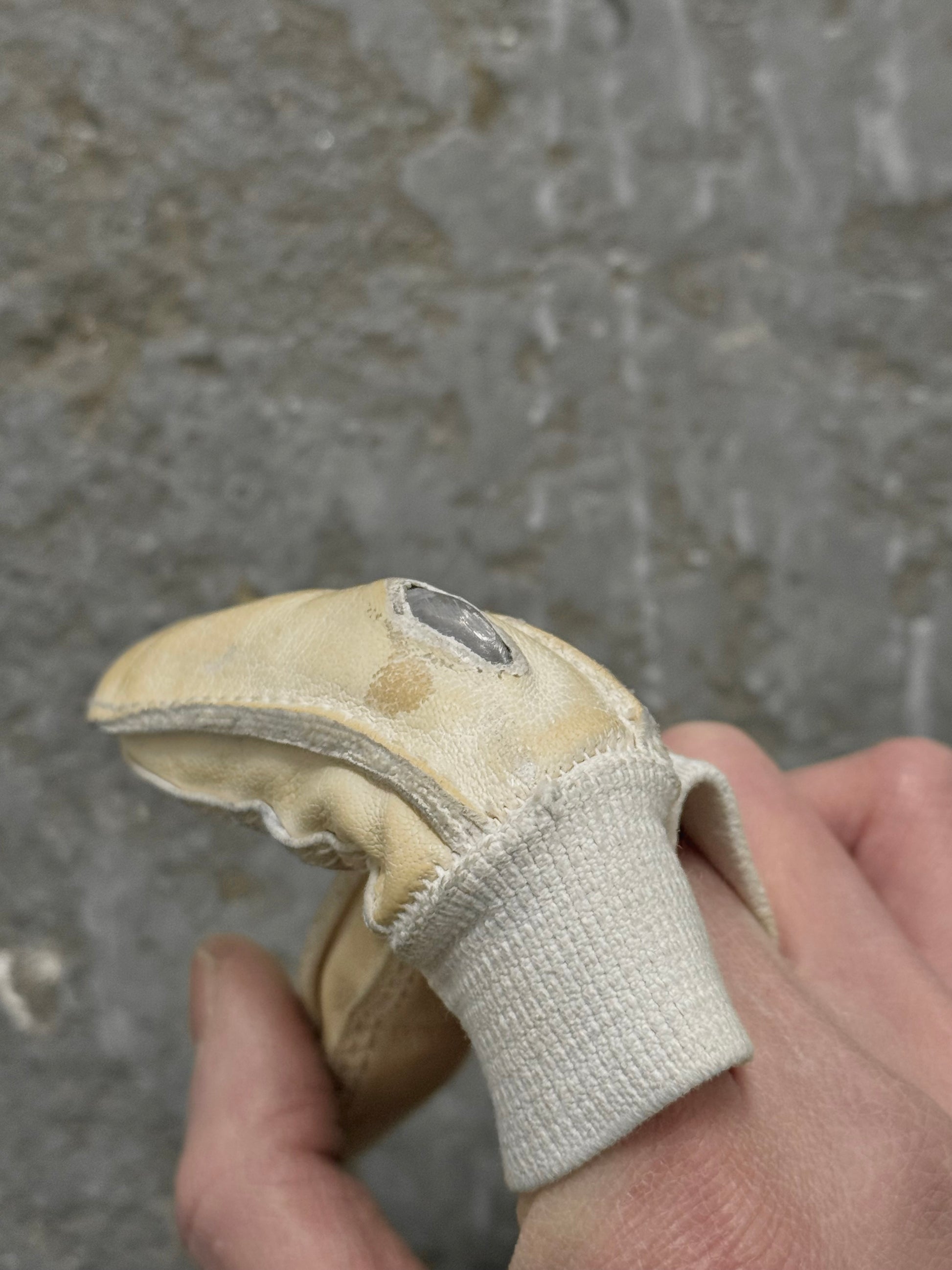 Carol Christian Poell 'AM/2596 ROOMS-PTC/01' Object-dyed Kangaroo Leather Prosthetic Fingers (2pcs) detail | DRIEW GARMENTS