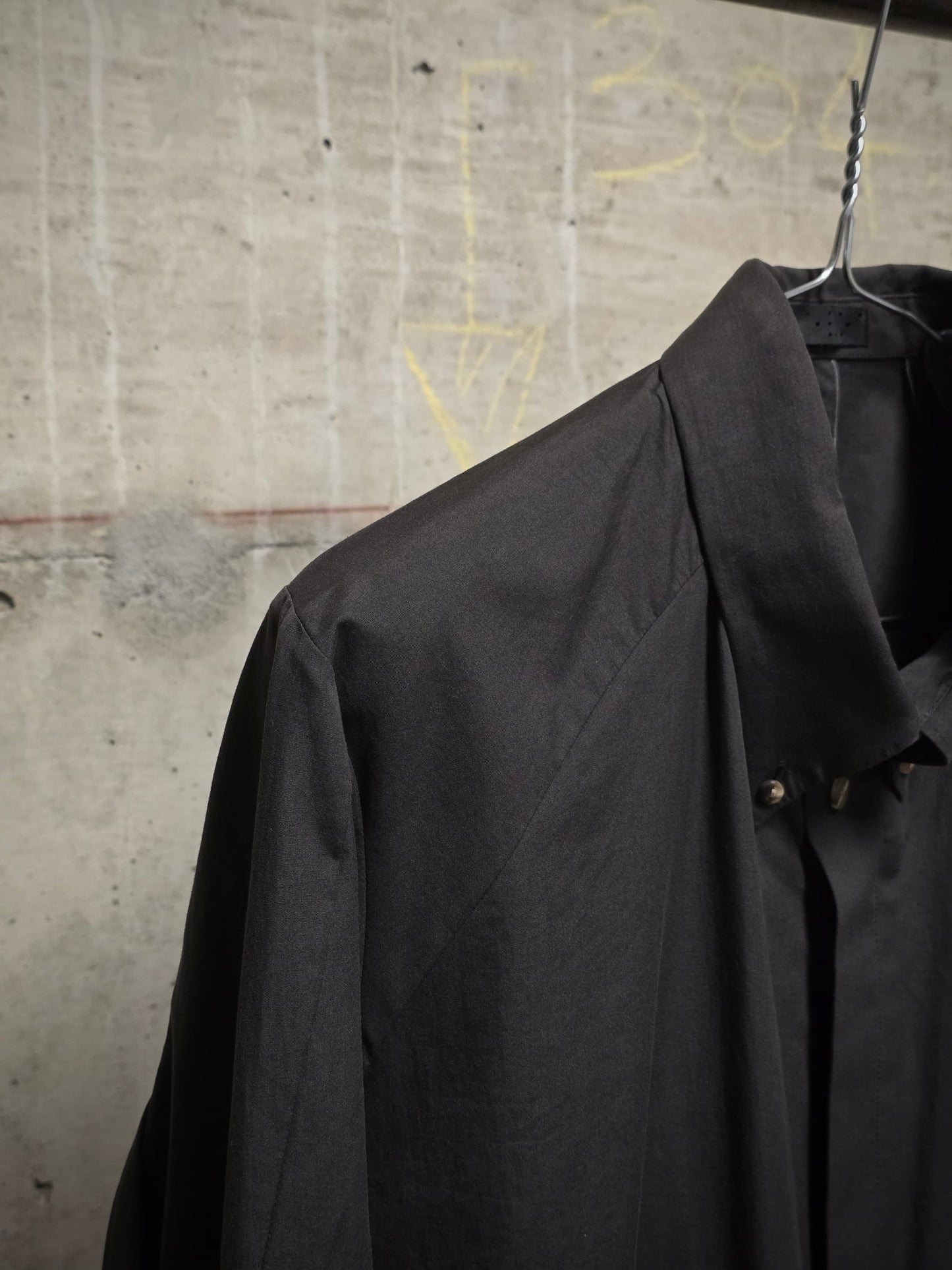 DEVOA Charcoal Grey Anatomical Oxford Button Down Collar Zip Shirt
