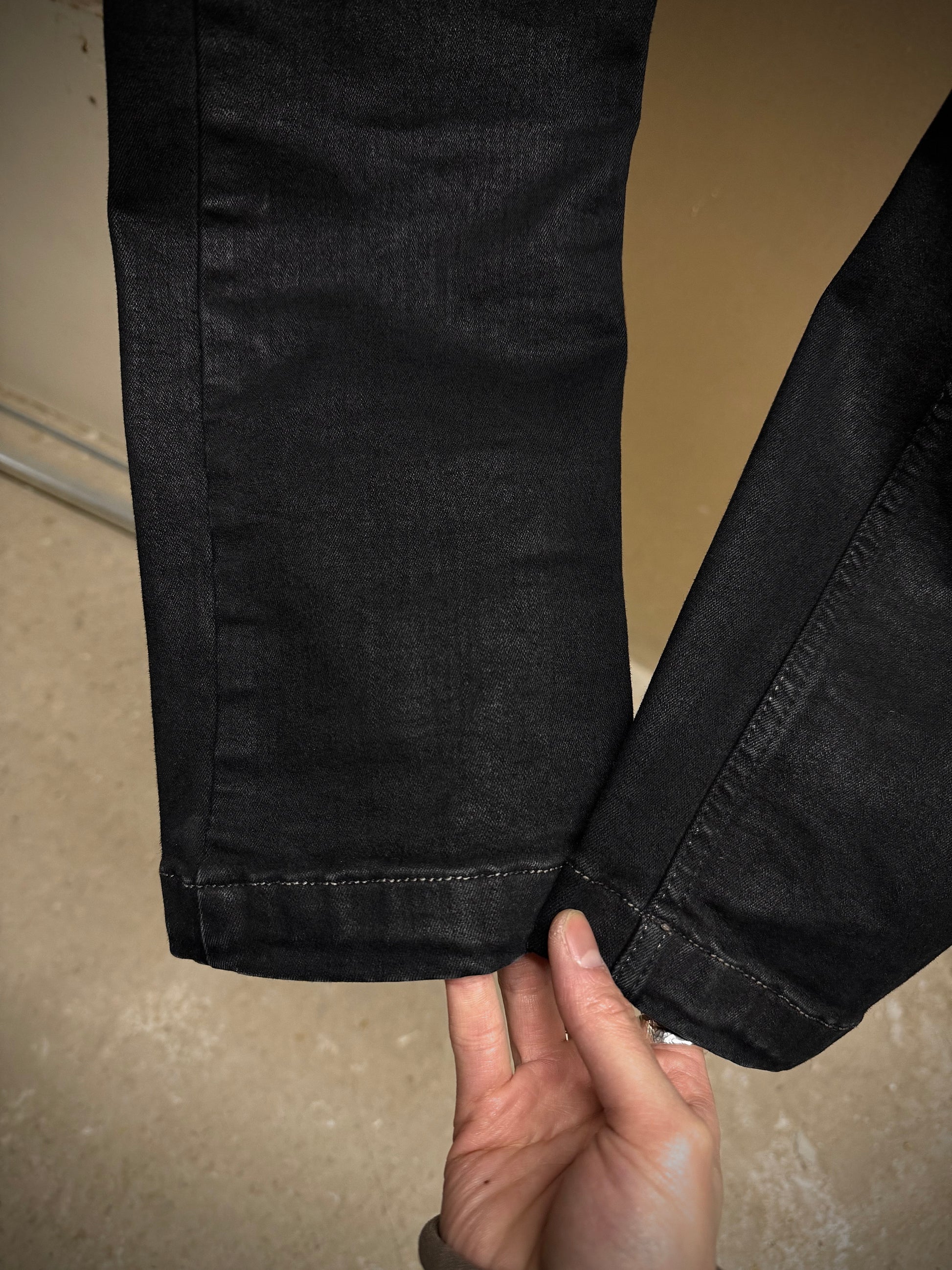 Rick Owens DRKSHDW AW16 "MASTODON" BLACK MATTE Gladiator Kilt Layer Denim detail | DRIEW GARMENTS